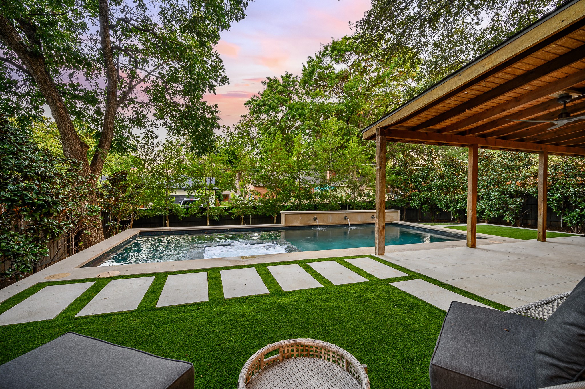 1121 Overlake Drive
