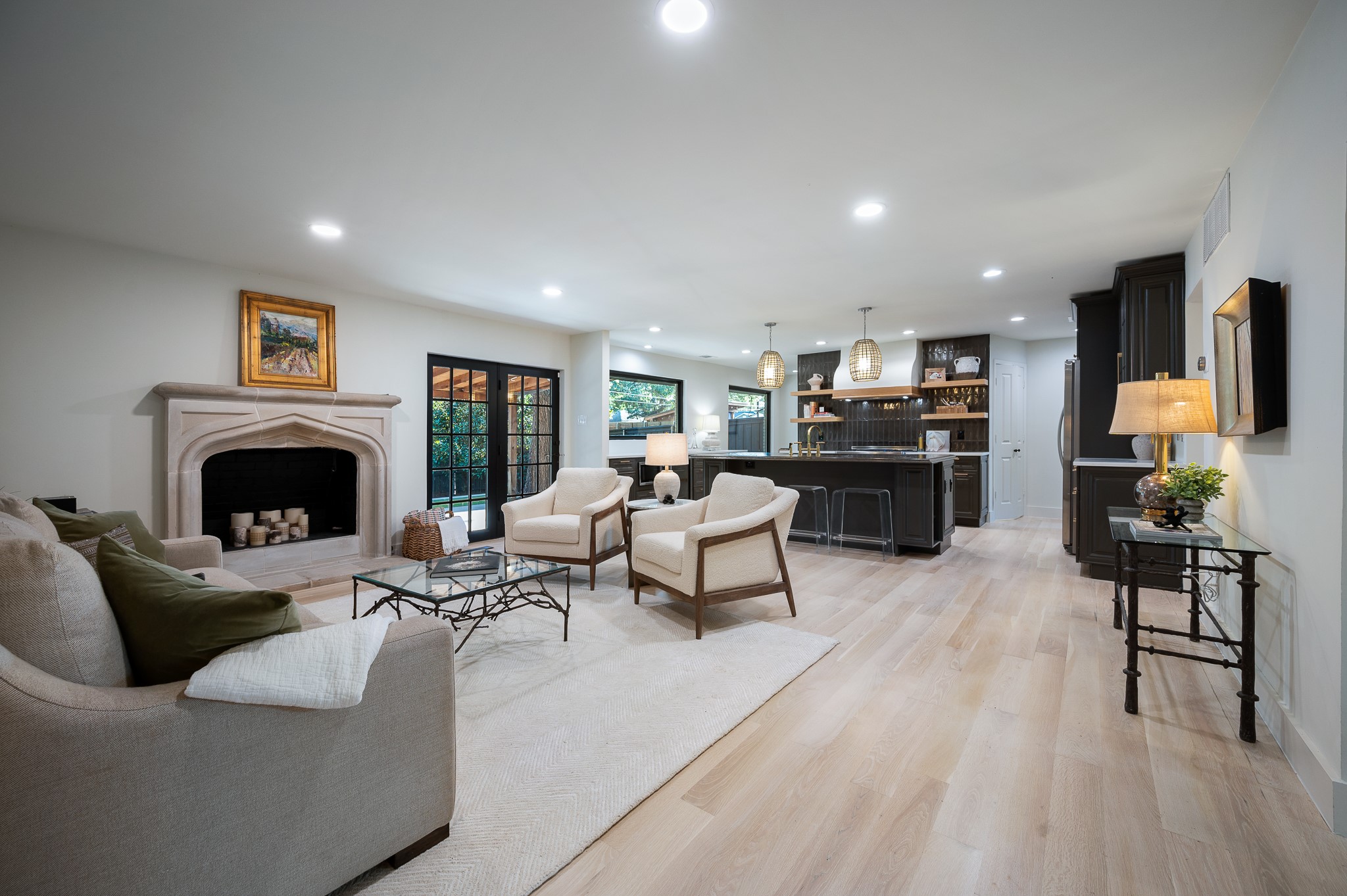 1121 Overlake Drive
