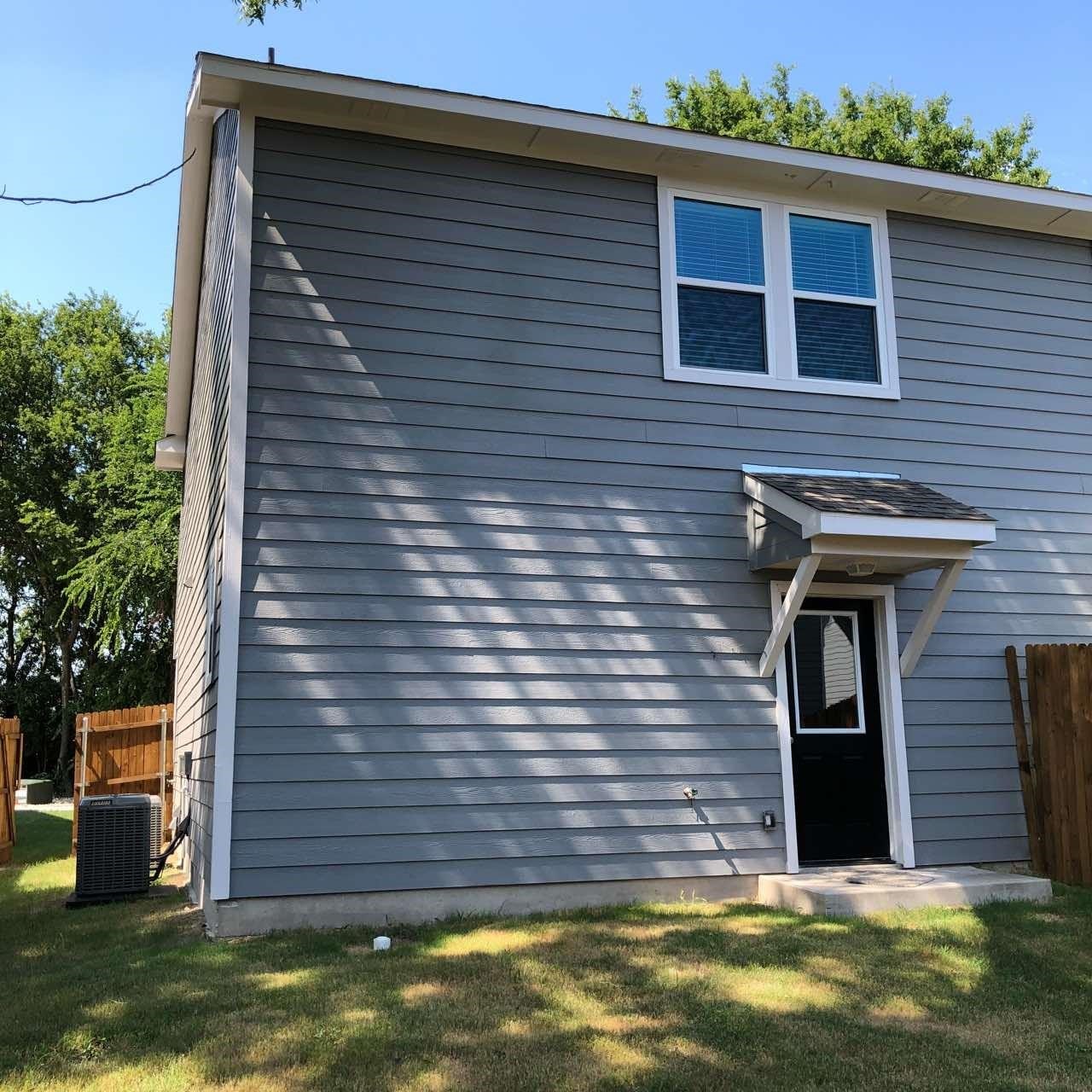 526-528 E State Highway 11 526