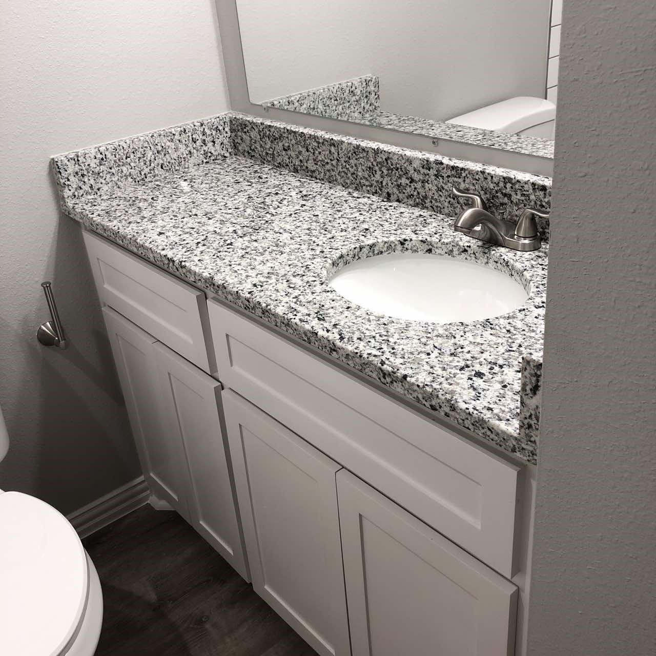 526-528 E State Highway 11 528