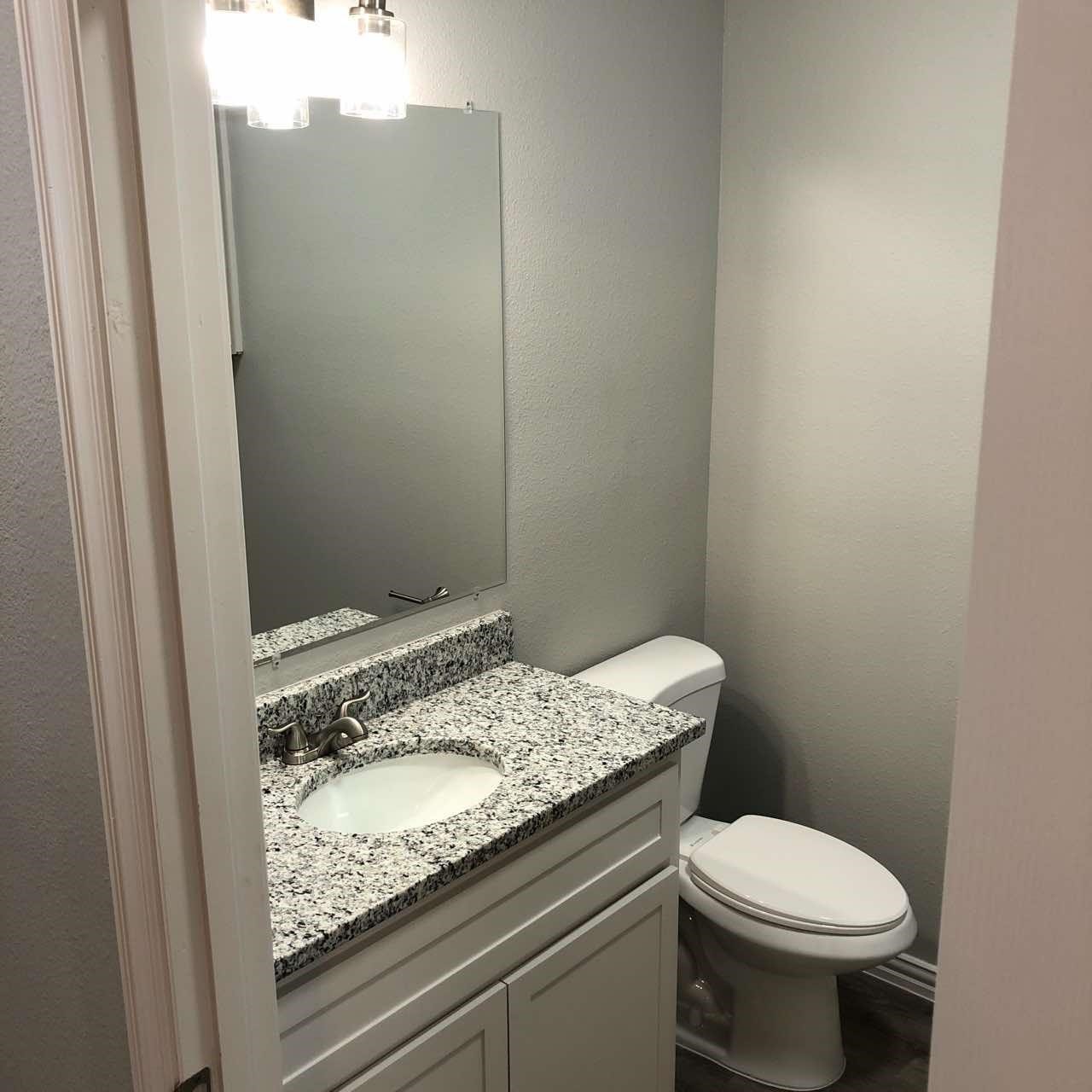 526-528 E State Highway 11 528