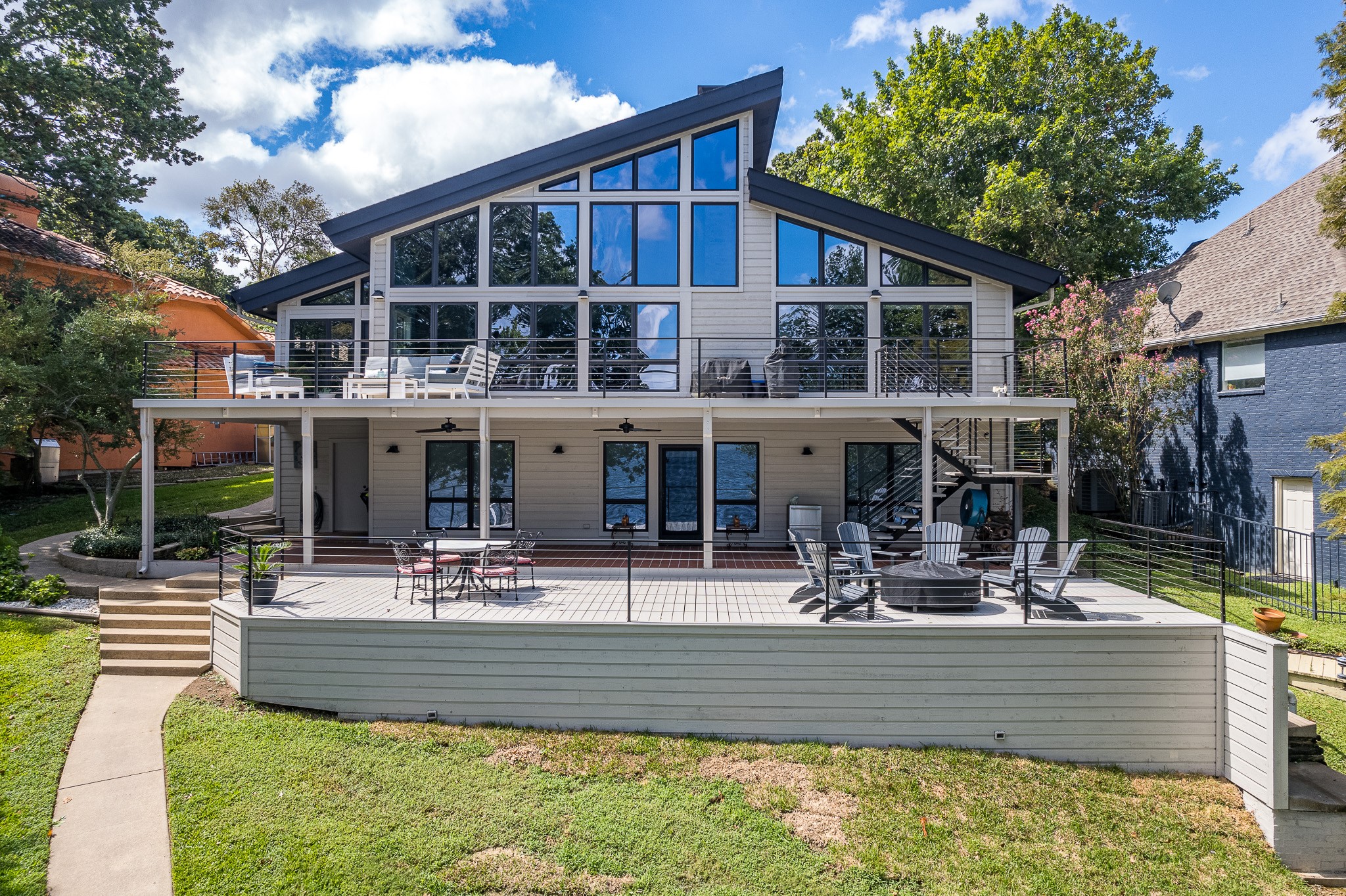 823 Heather Woods Drive