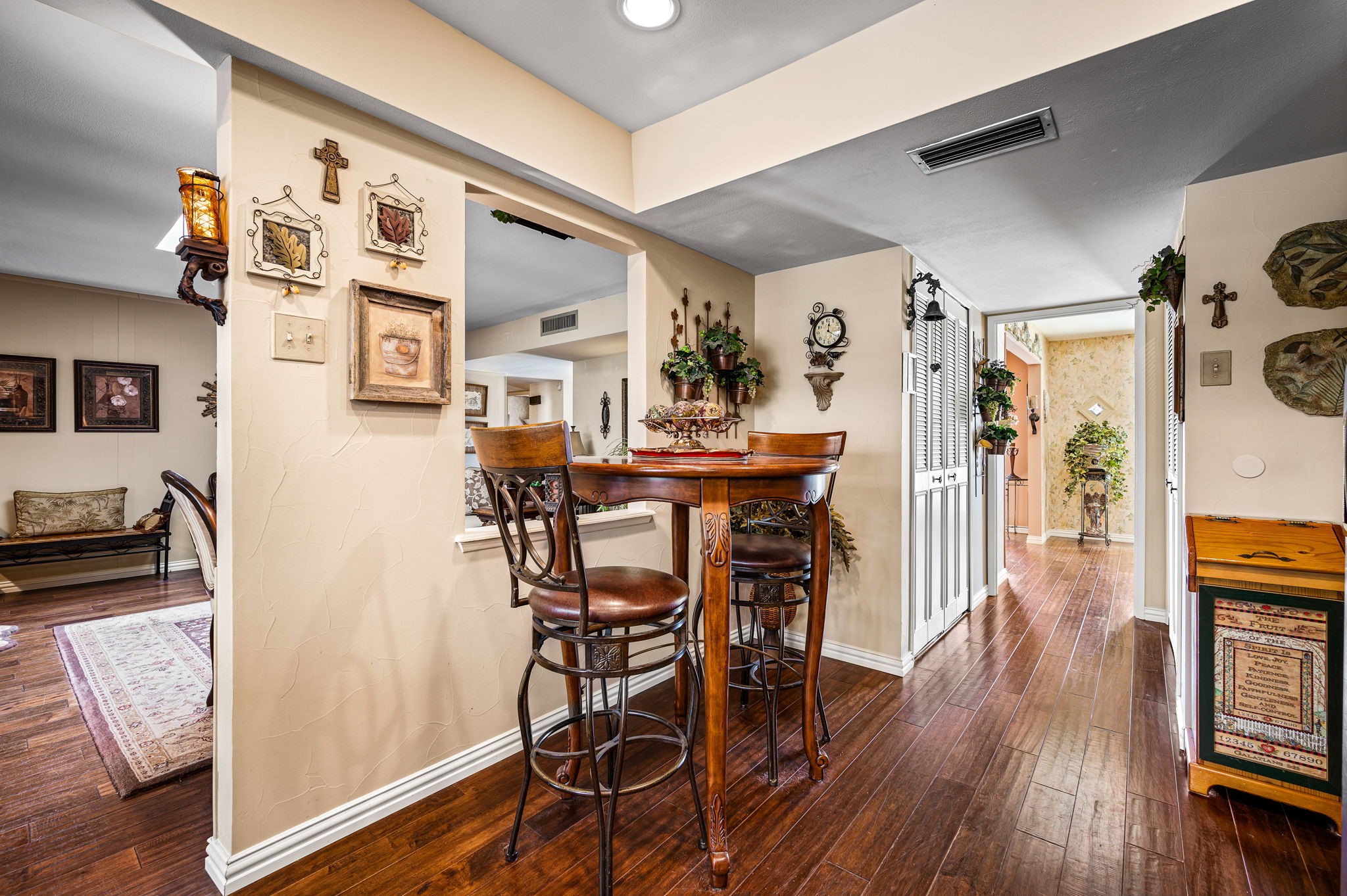 6655 Hillbriar Drive