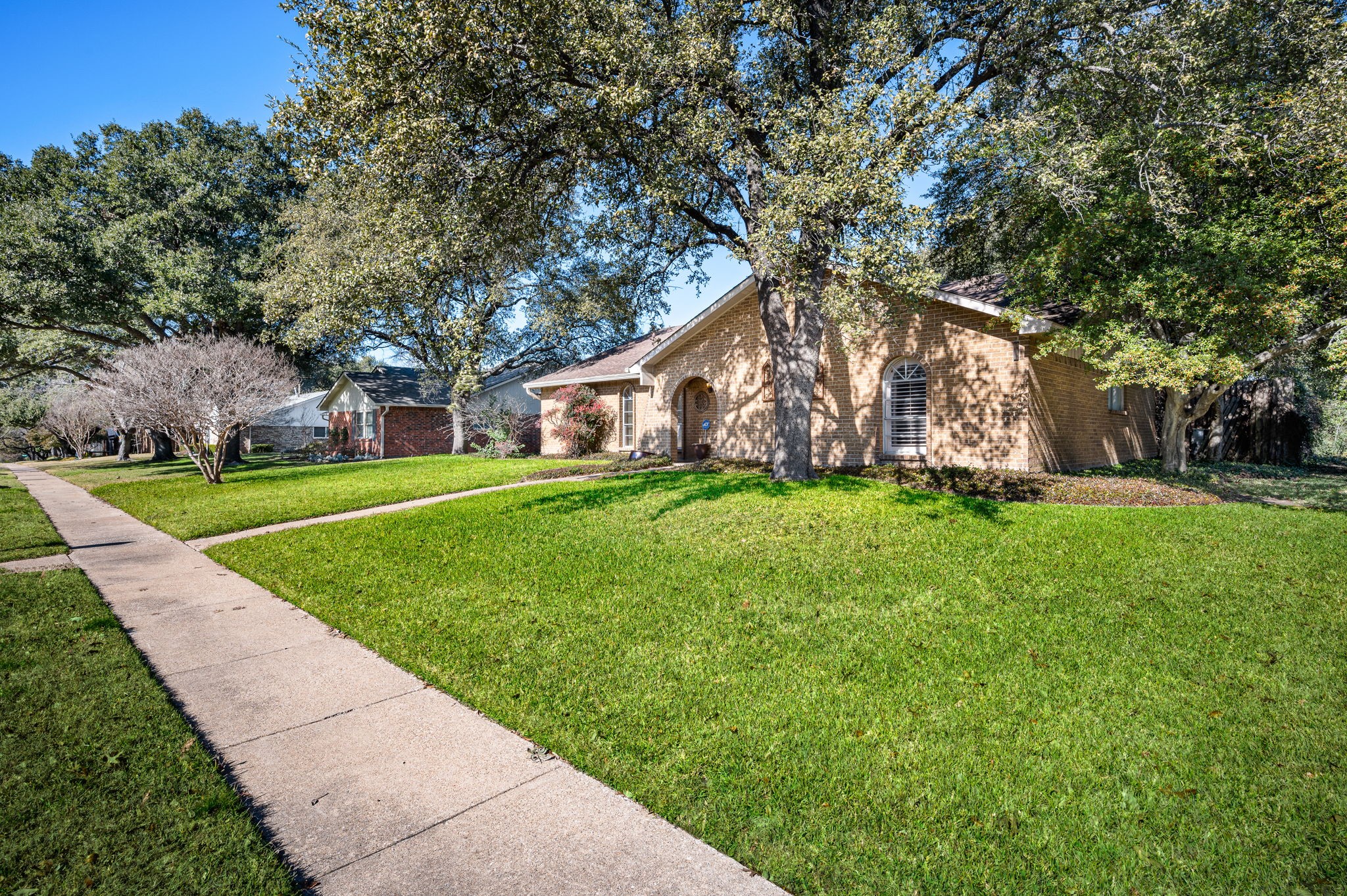 6655 Hillbriar Drive