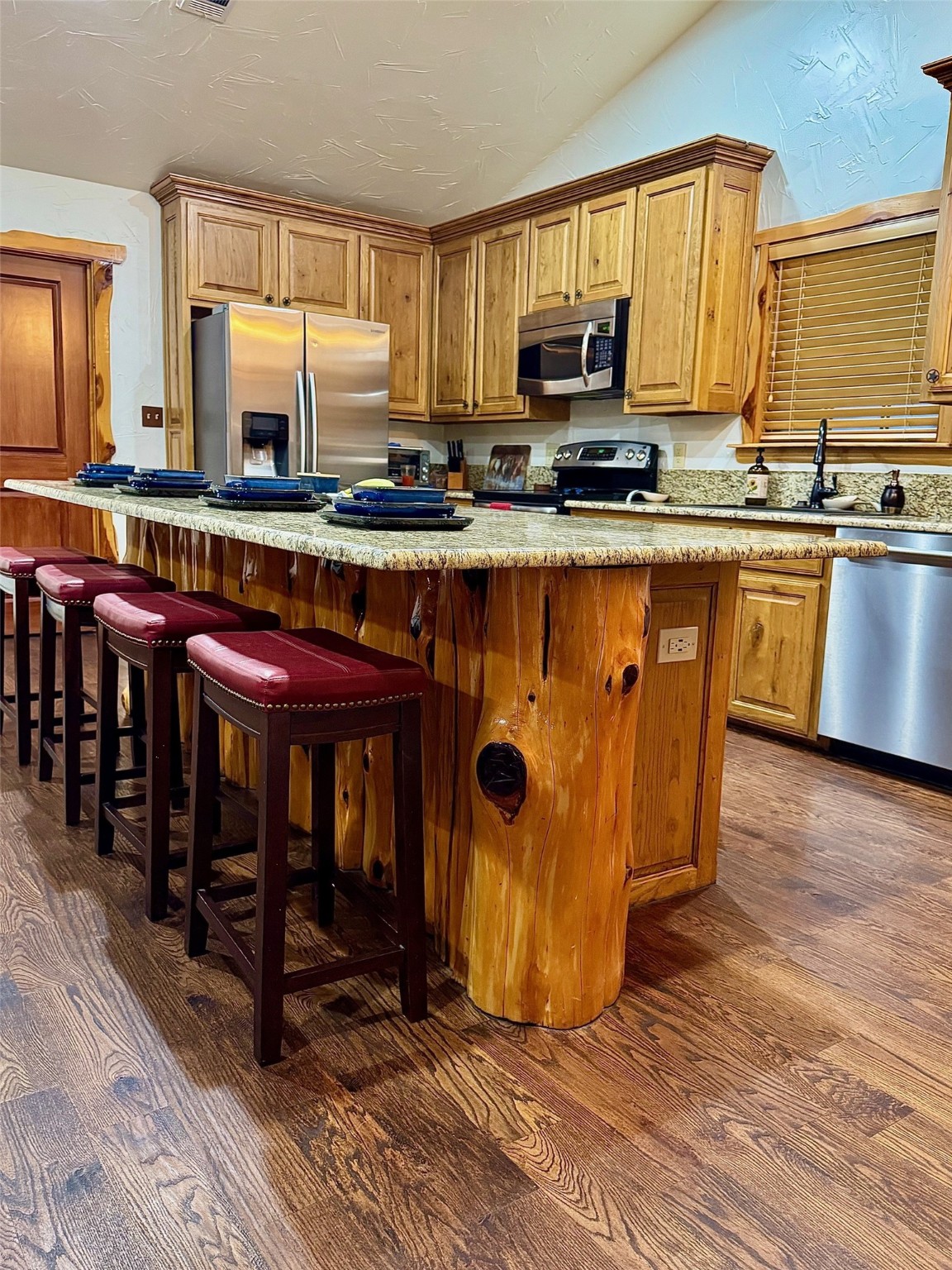 10692 Bobbie Lane