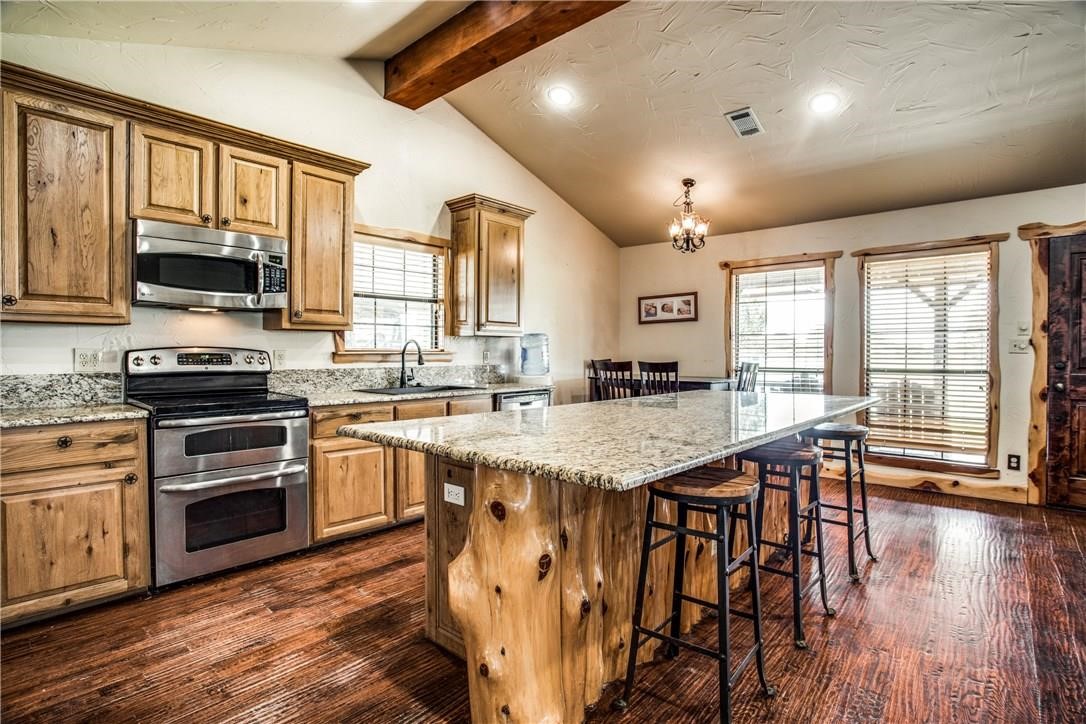 10692 Bobbie Lane