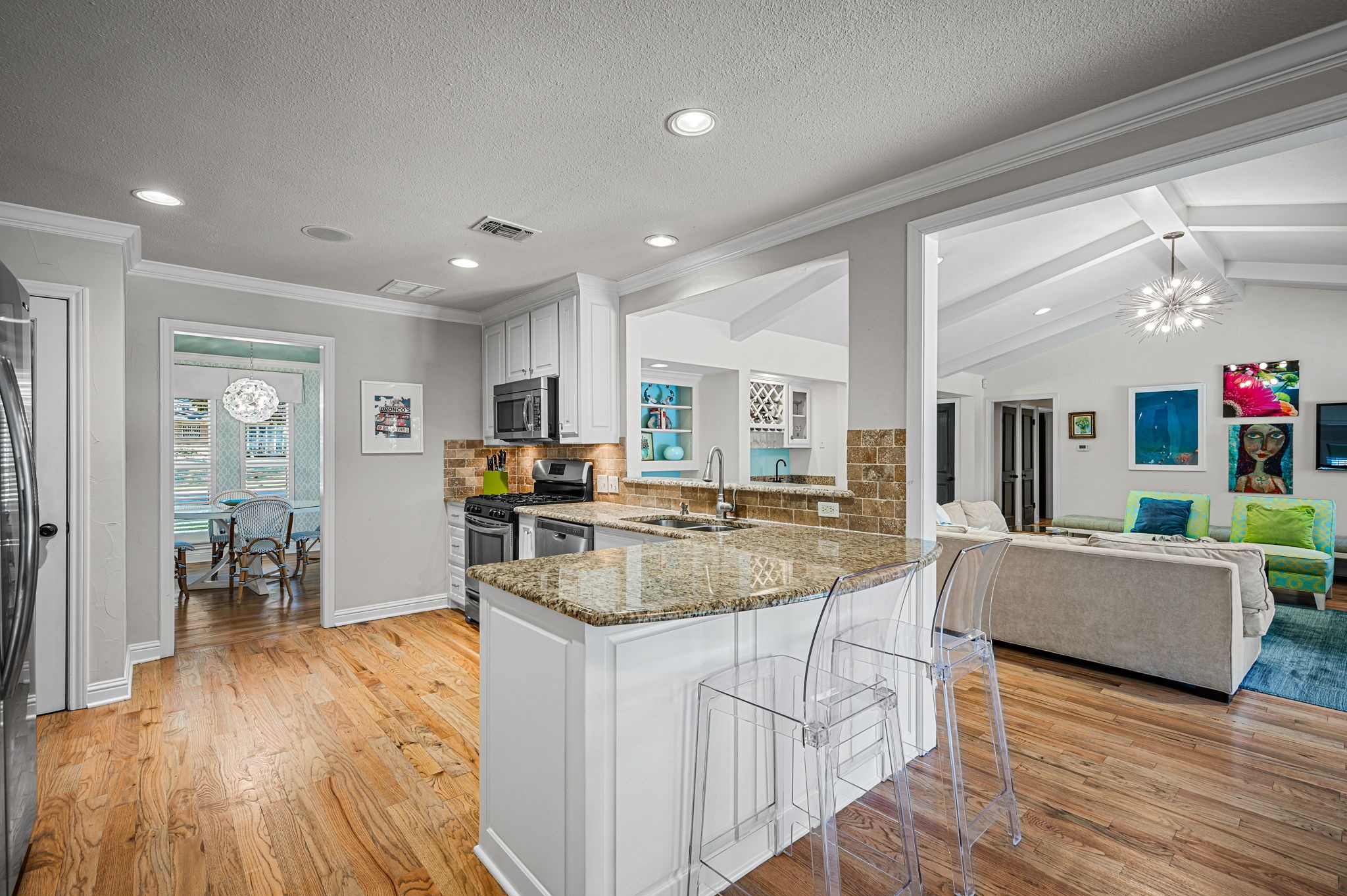 4148 Myerwood Lane