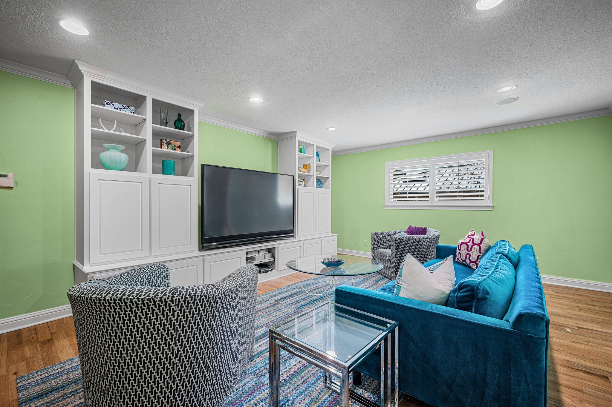 4148 Myerwood Lane