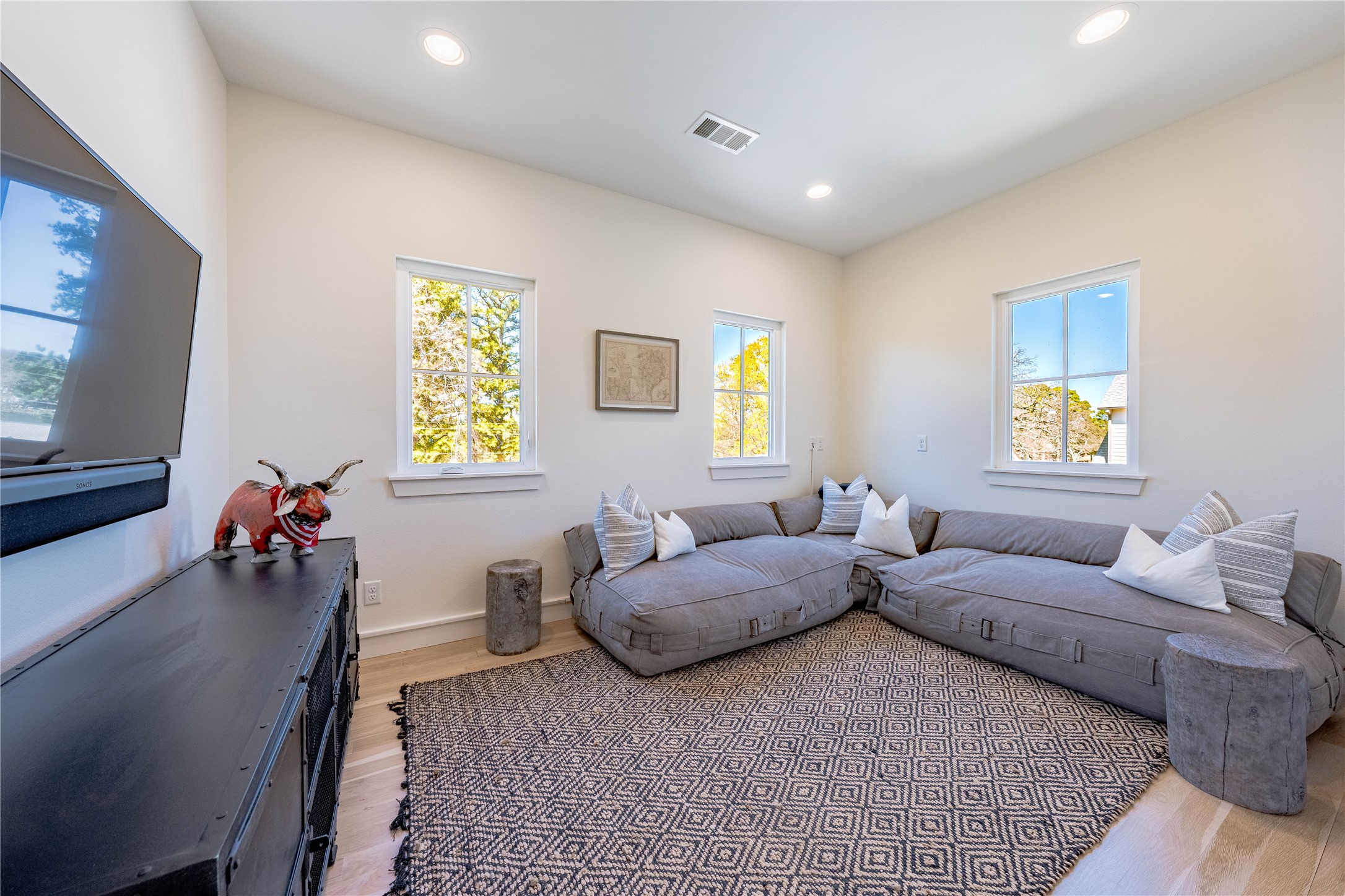 237 Bushwhacker Drive