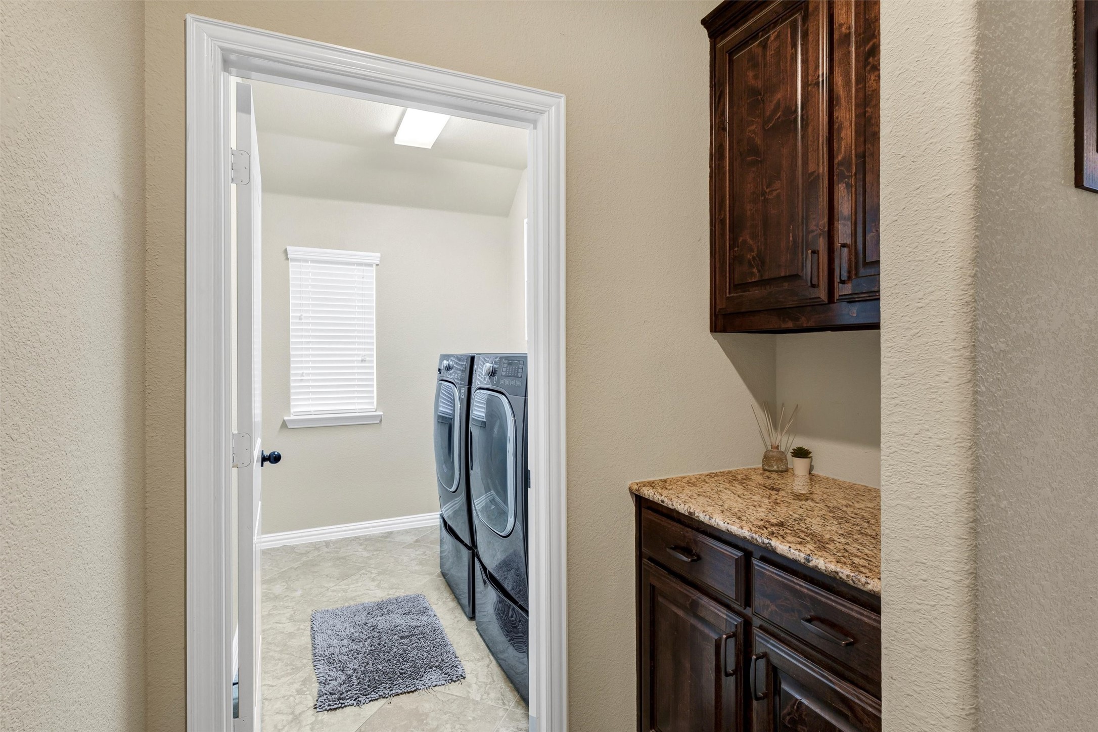 8001 Horseshoe Bend
