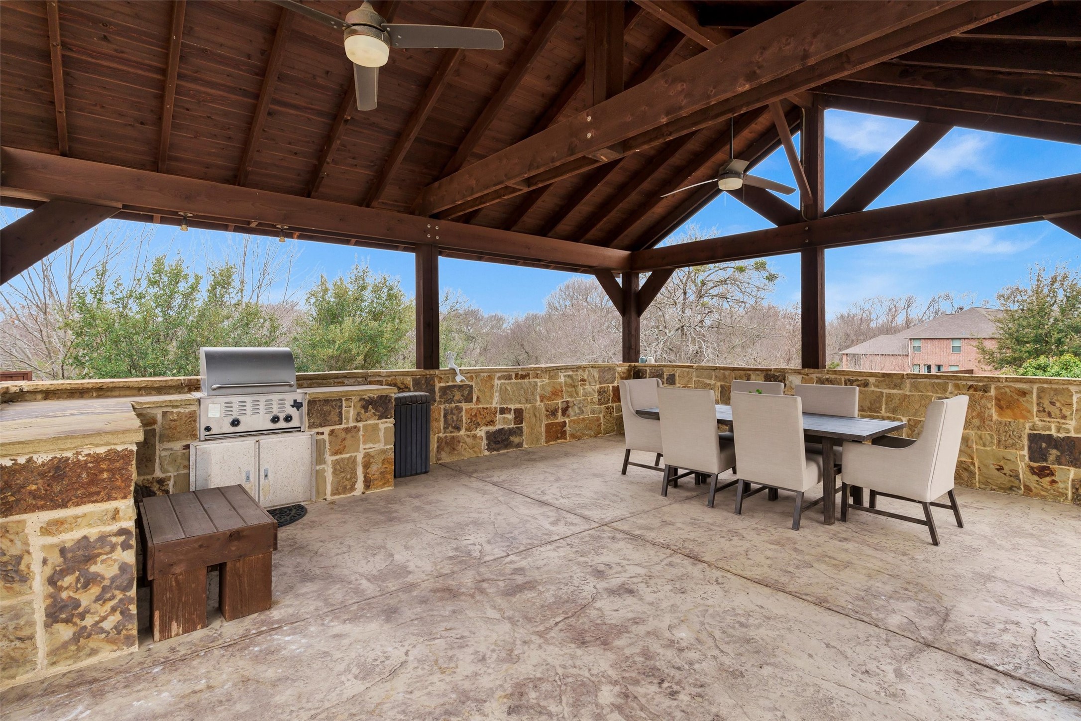 8001 Horseshoe Bend