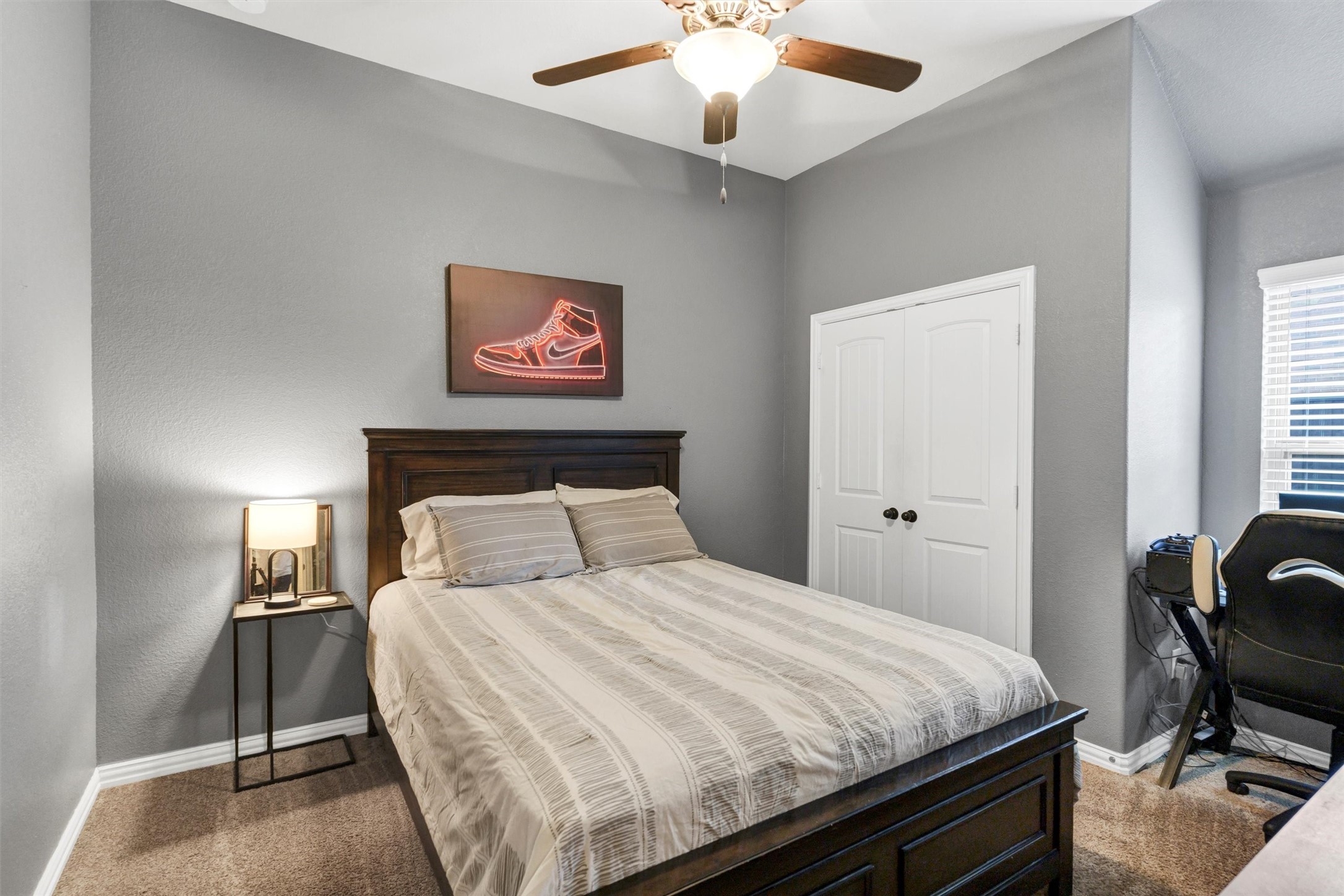 8001 Horseshoe Bend