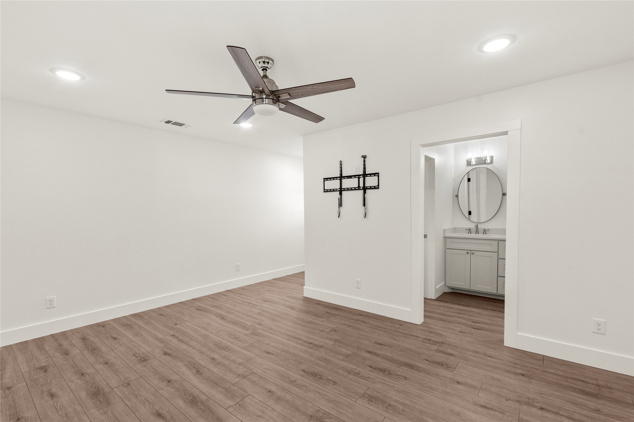 154 Sunset Drive