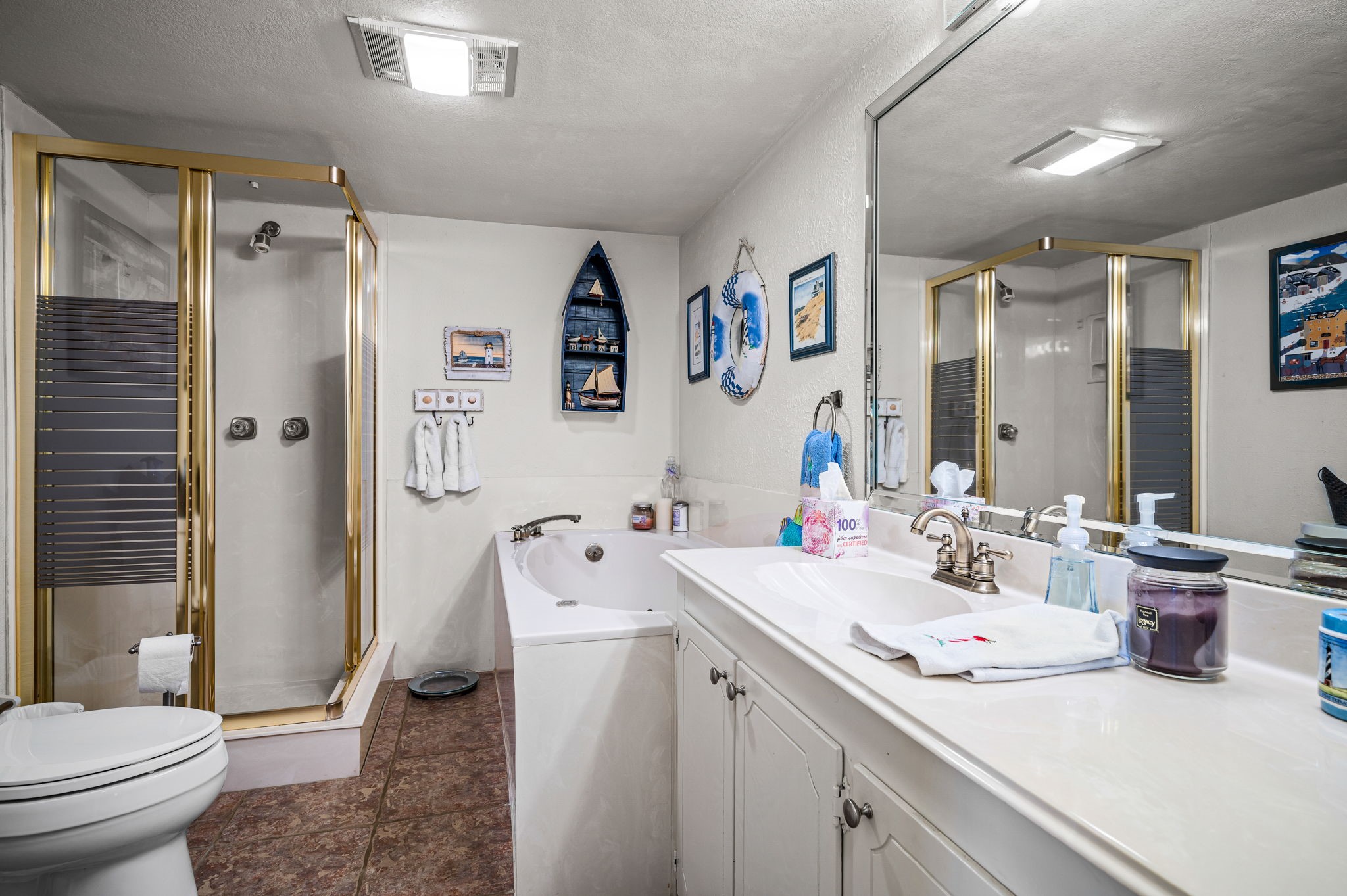 2512 Oak Drive