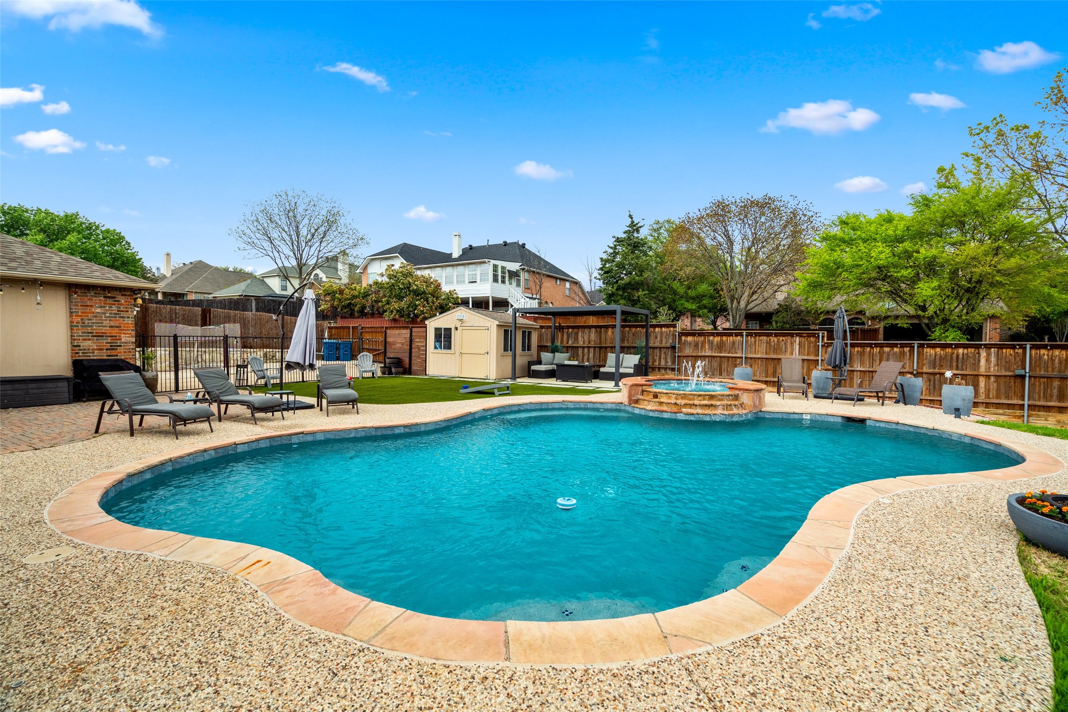 5213 Natchez Drive