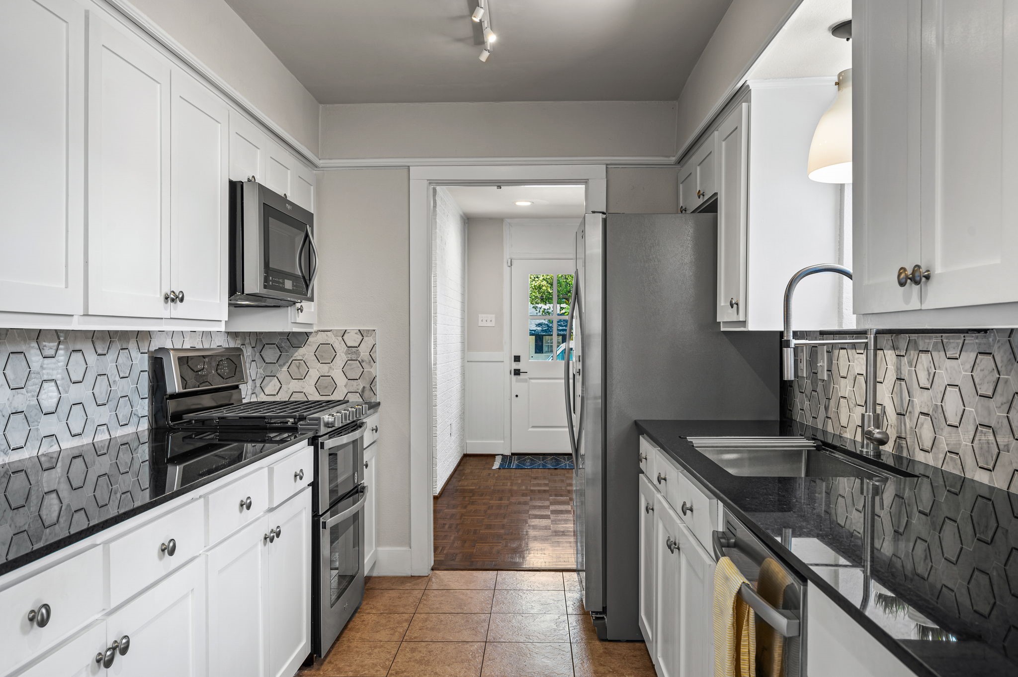 10656 Sandpiper Lane