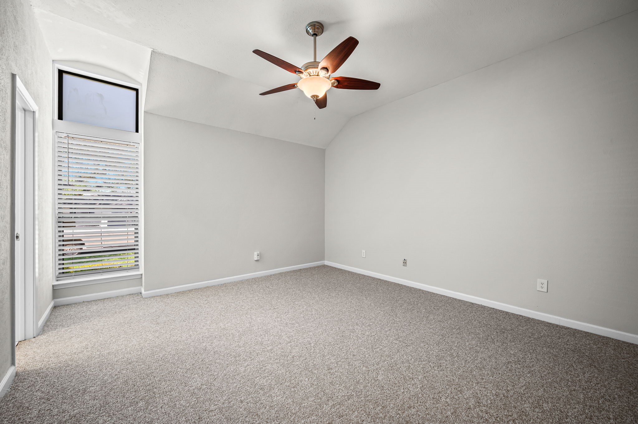 10654 Sandpiper Lane