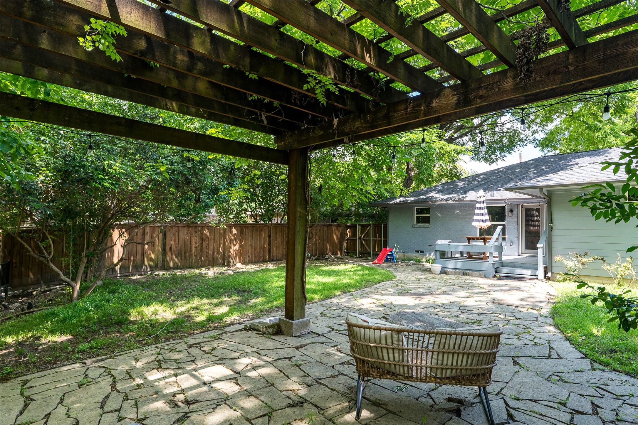 2254 Springhill Drive