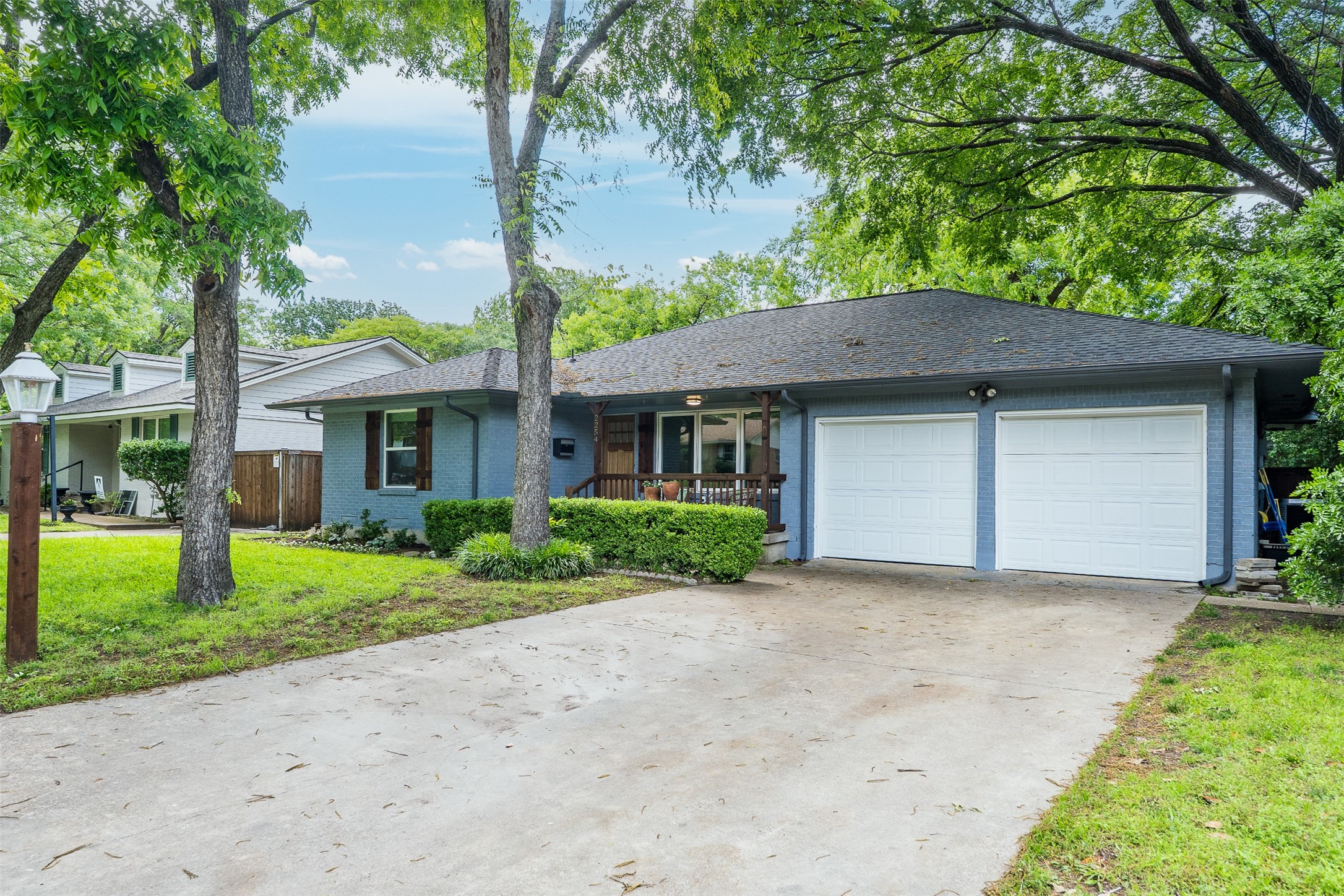 2254 Springhill Drive
