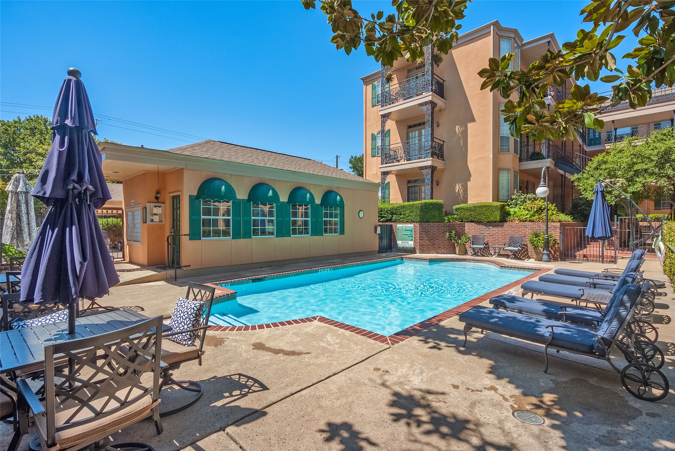 6318 Richmond Avenue 2303