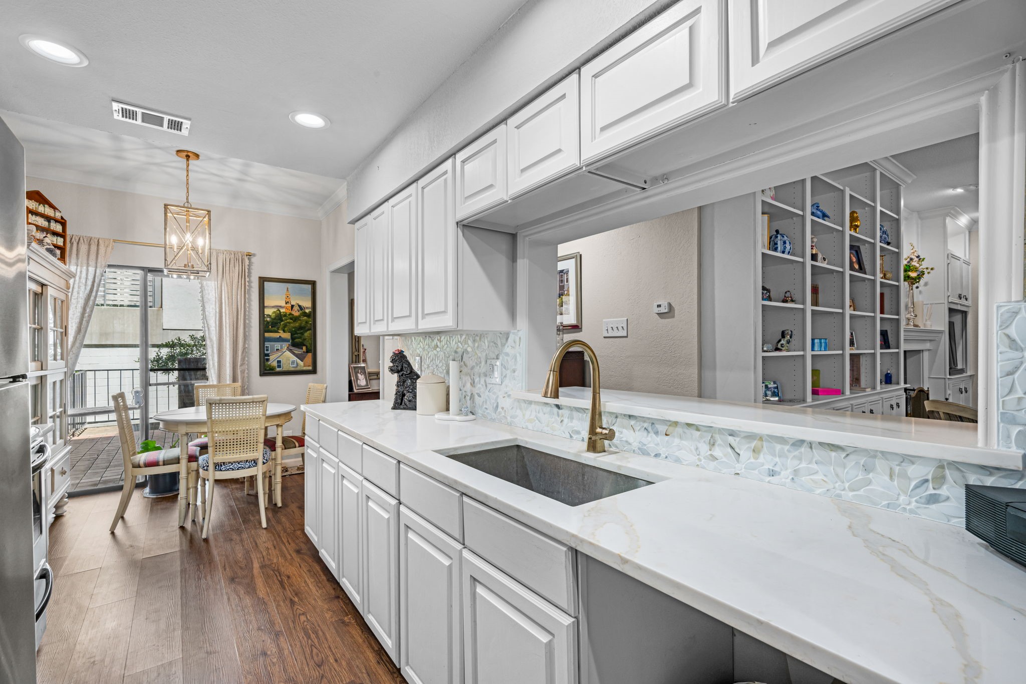 8610 Turtle Creek Boulevard 108