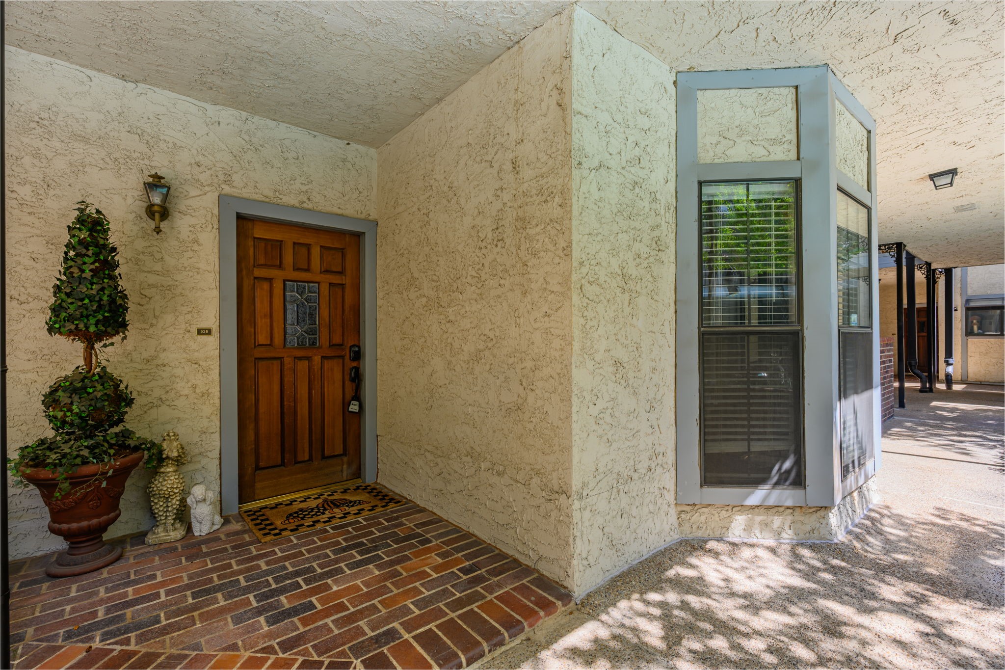 8610 Turtle Creek Boulevard 108