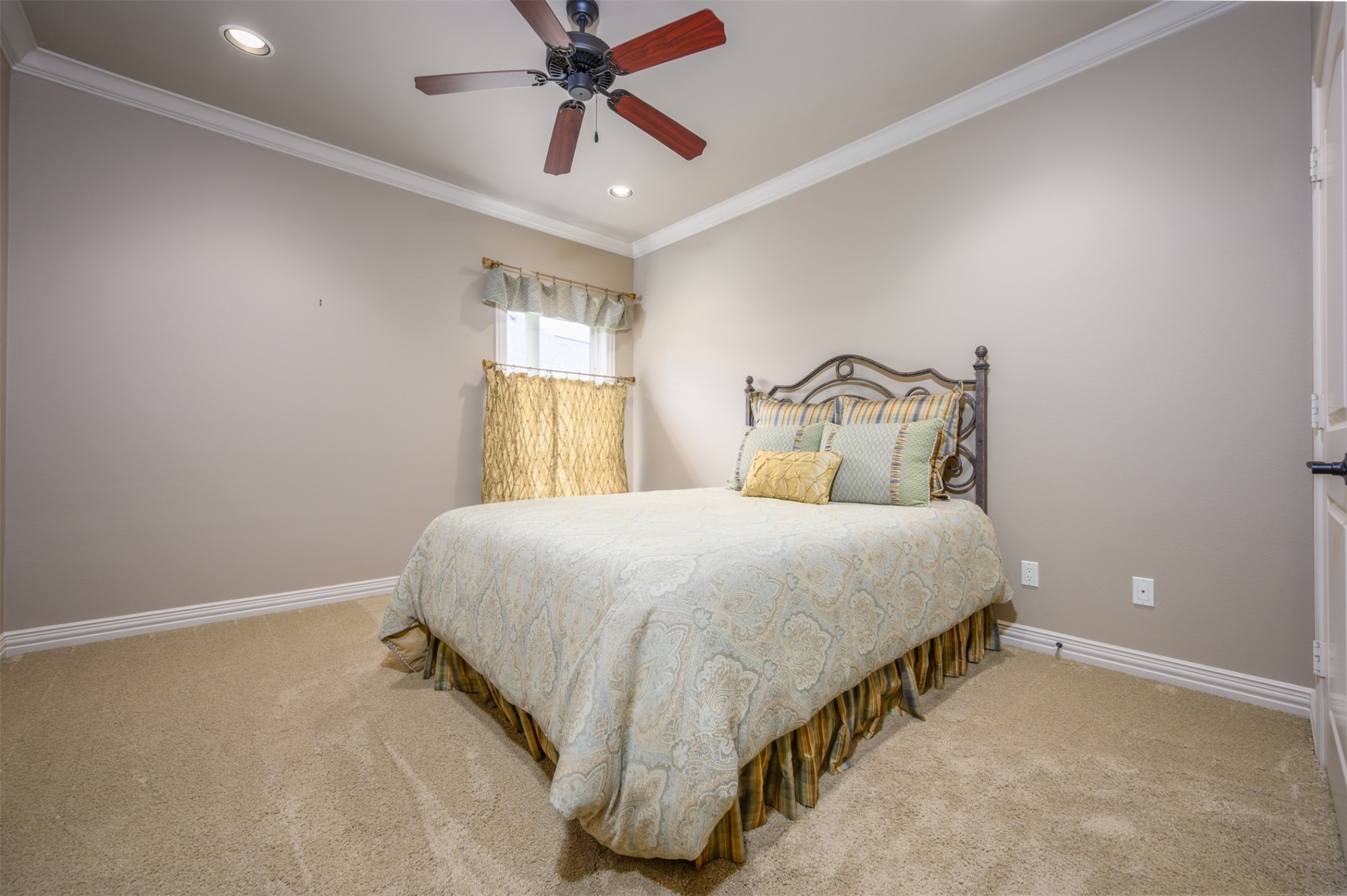 7022 Walden Drive