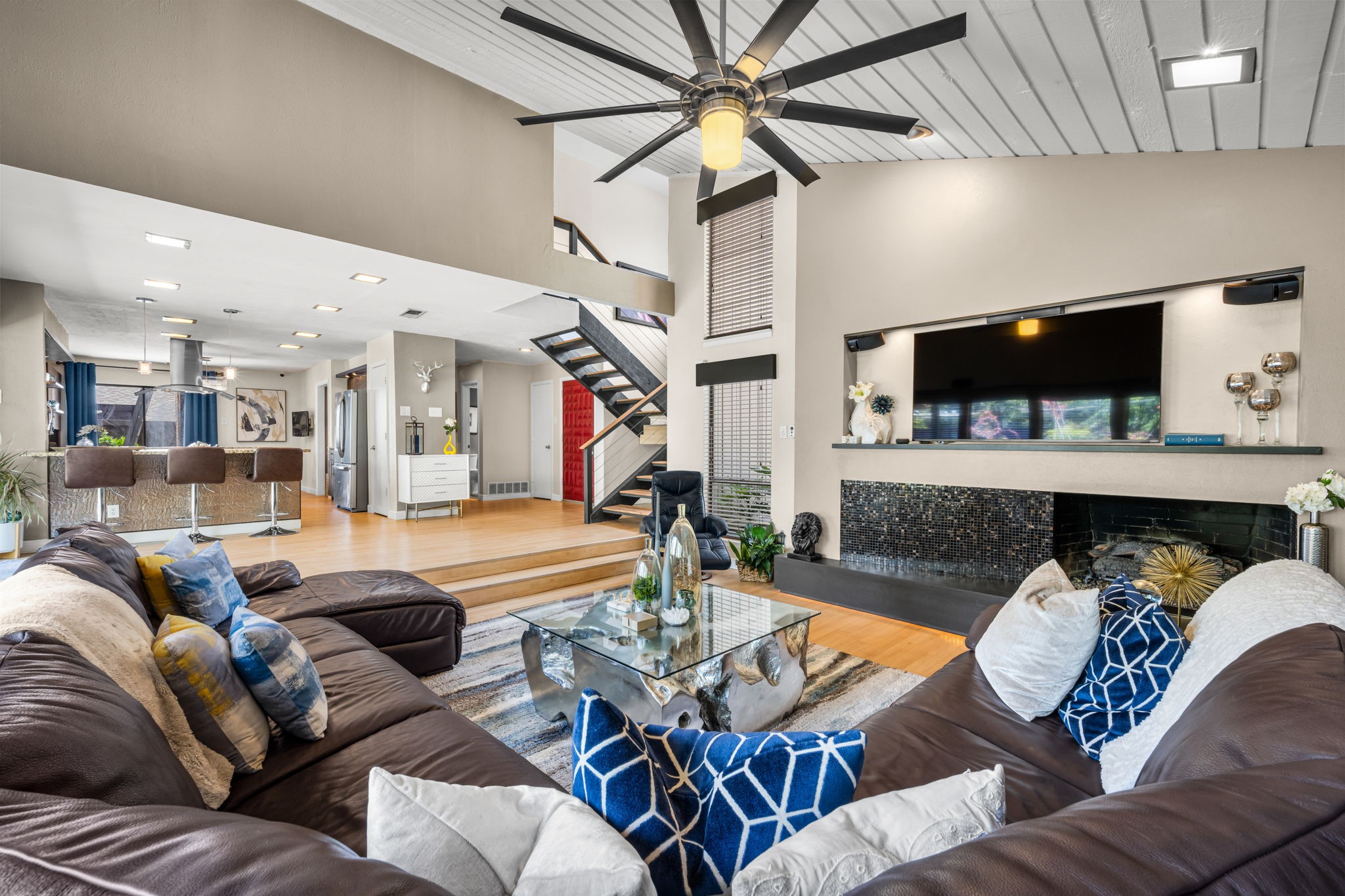 1205 Wiltshire Drive