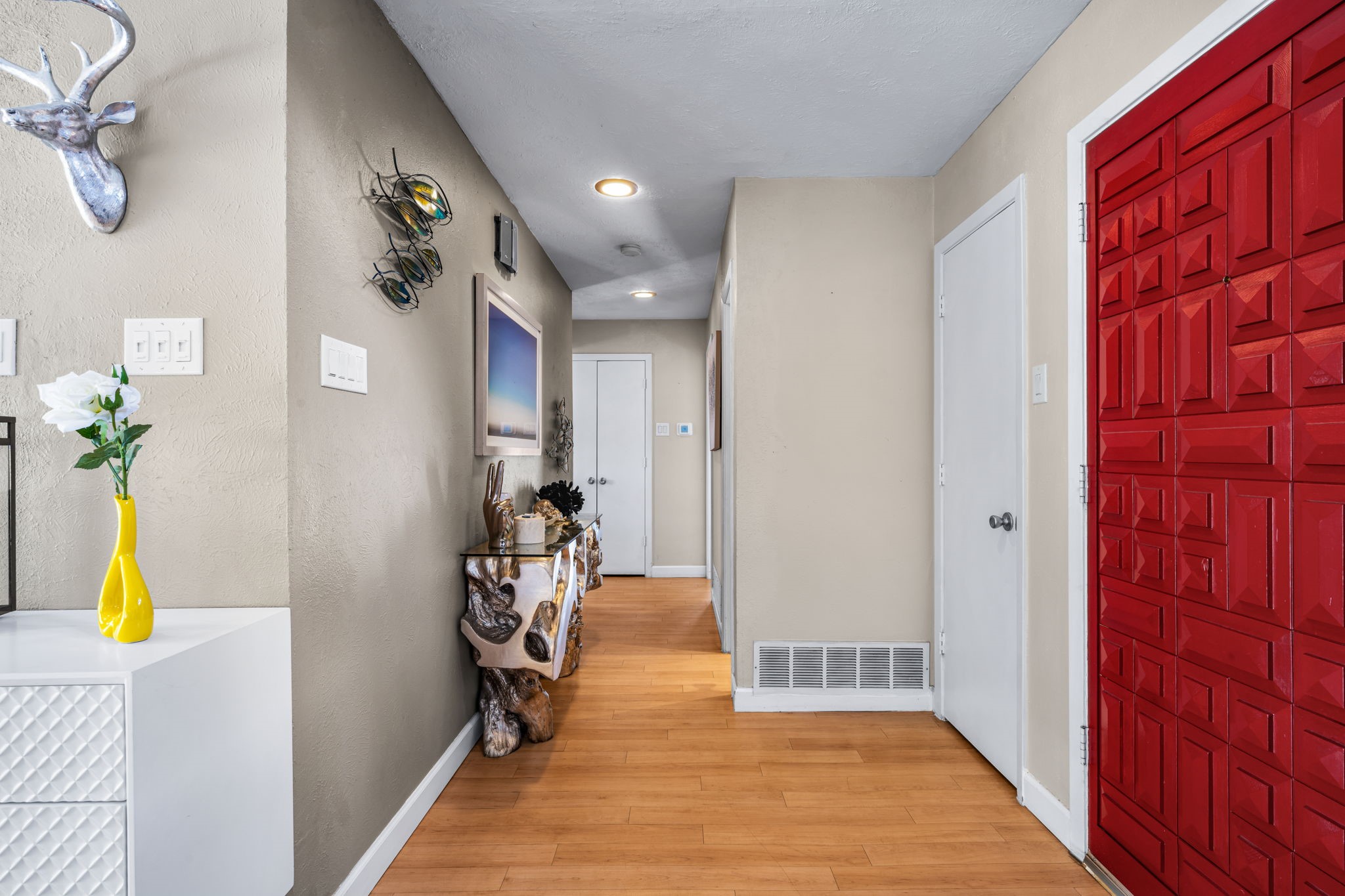 1205 Wiltshire Drive