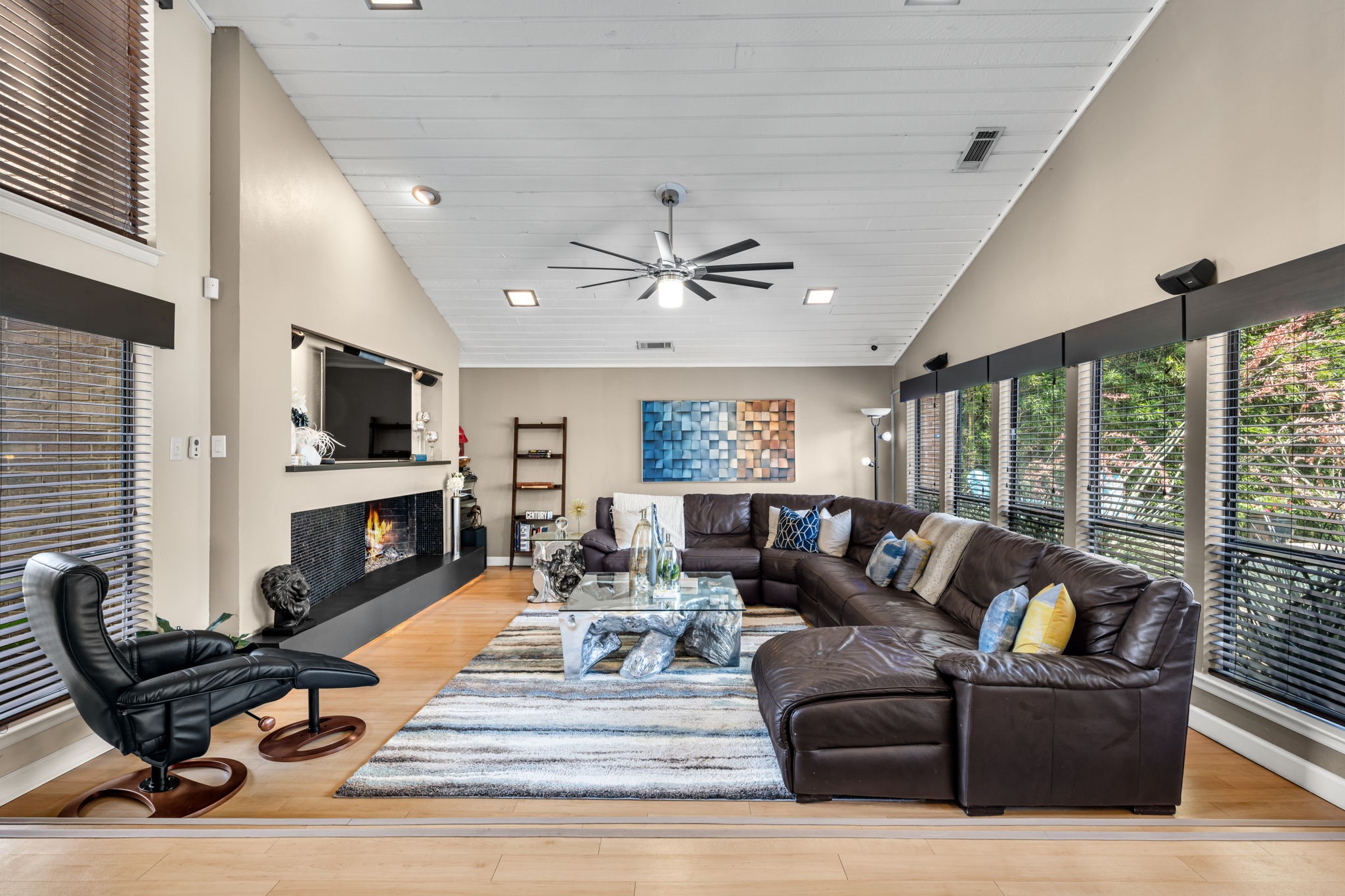 1205 Wiltshire Drive