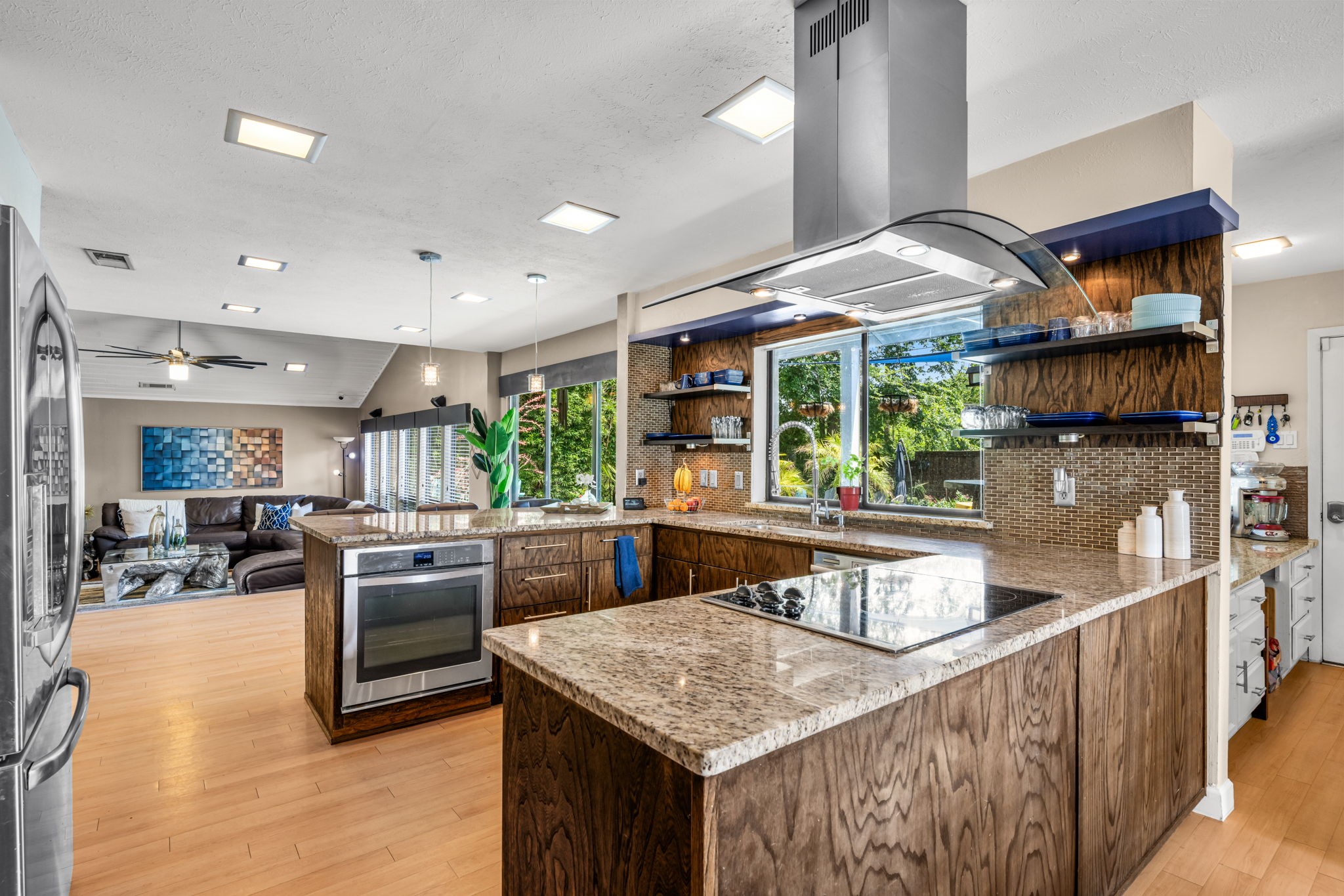 1205 Wiltshire Drive