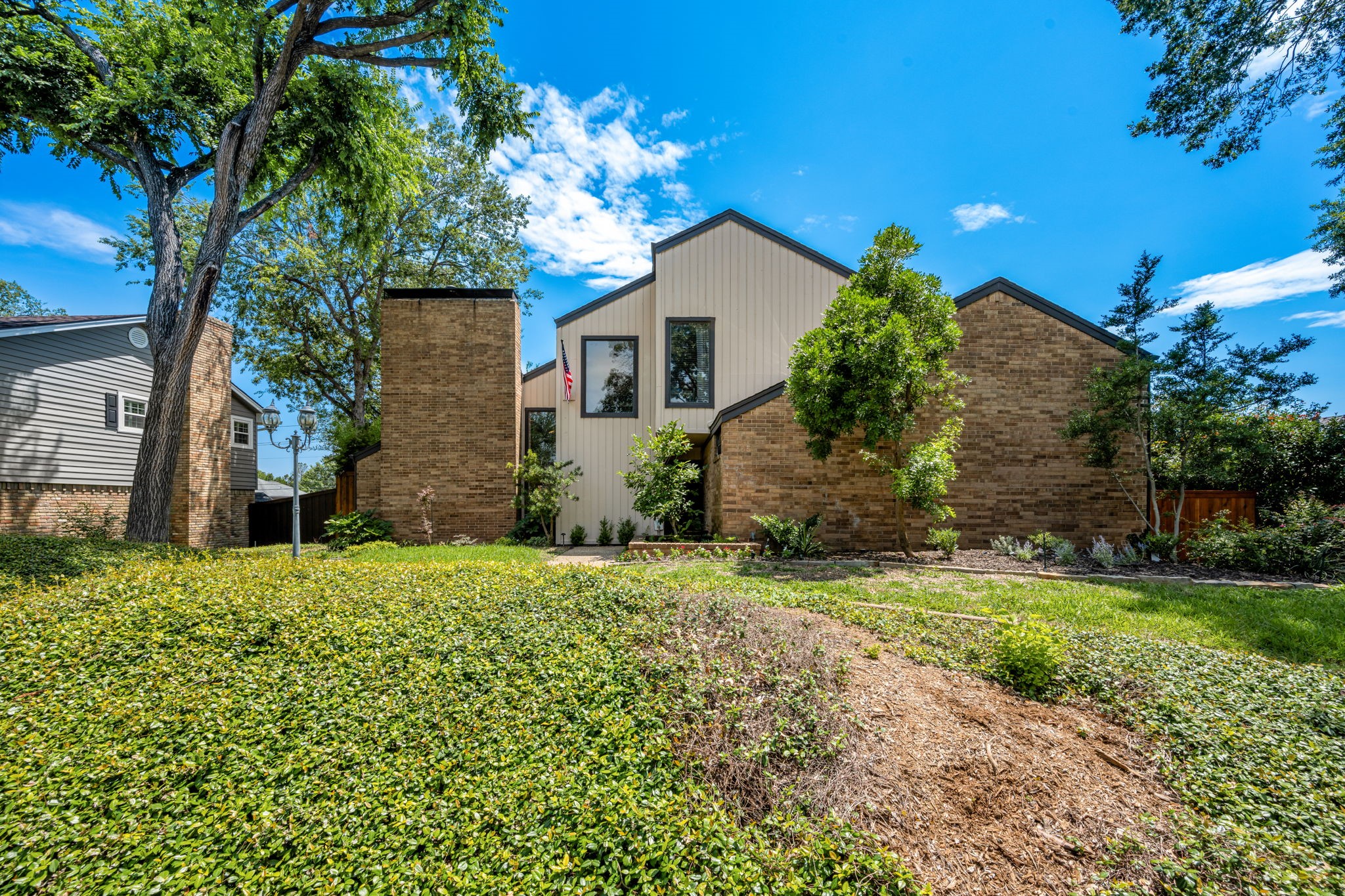 1205 Wiltshire Drive