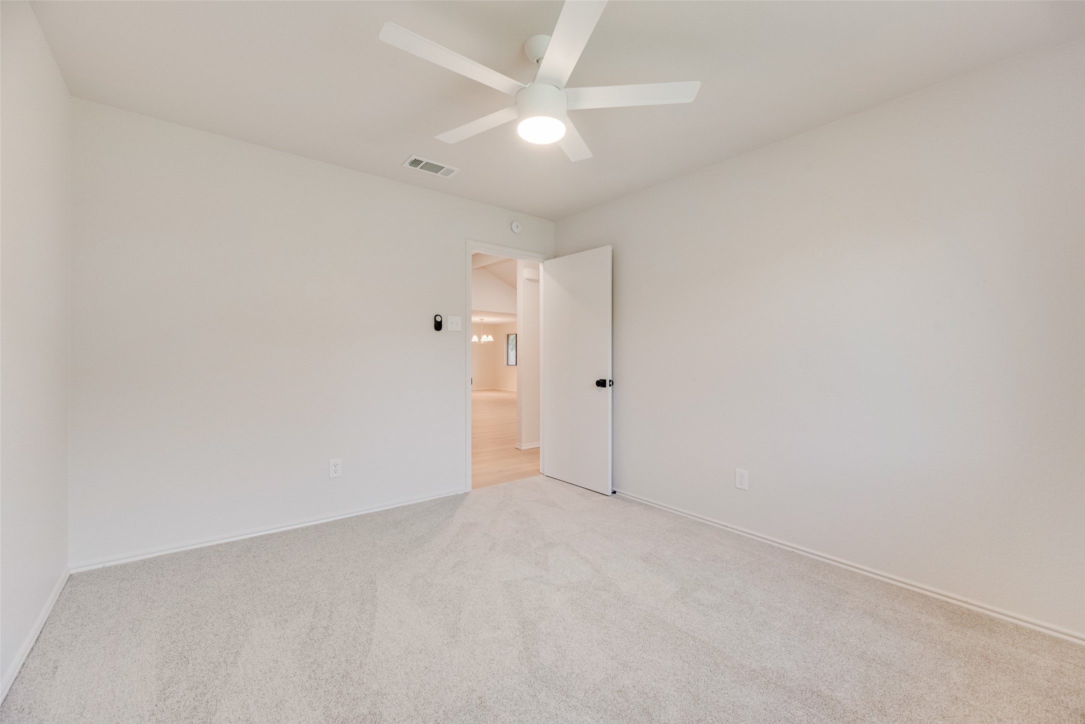 5048 Hollow Ridge Road