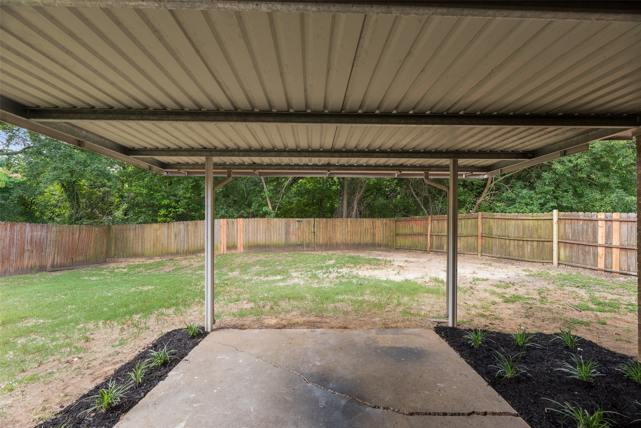 5048 Hollow Ridge Road