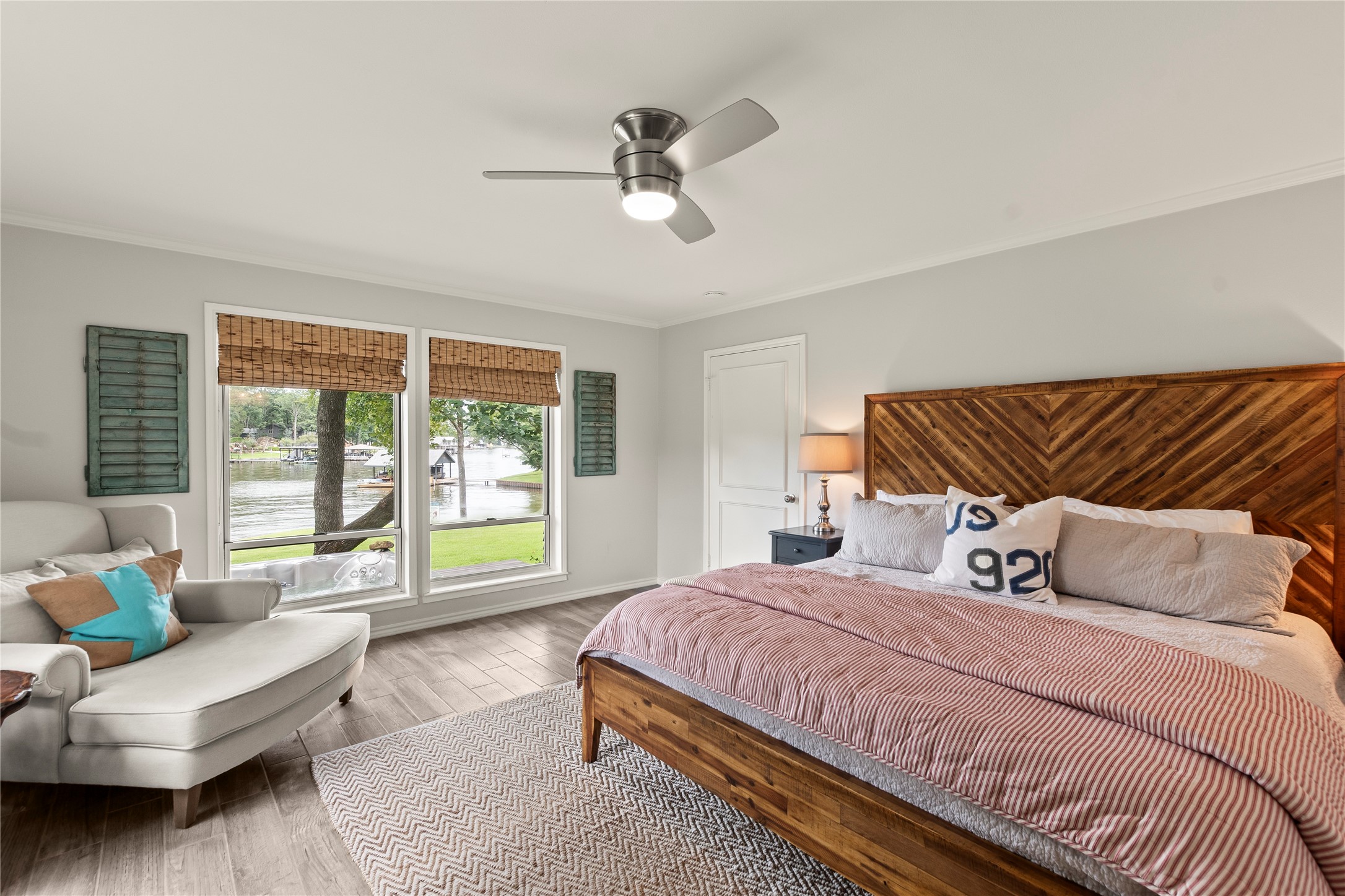 2113 Dogwood Loop