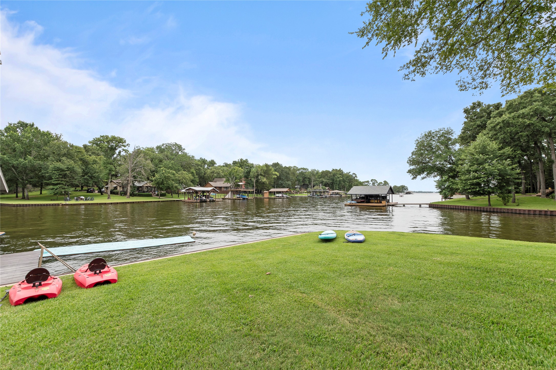 2113 Dogwood Loop