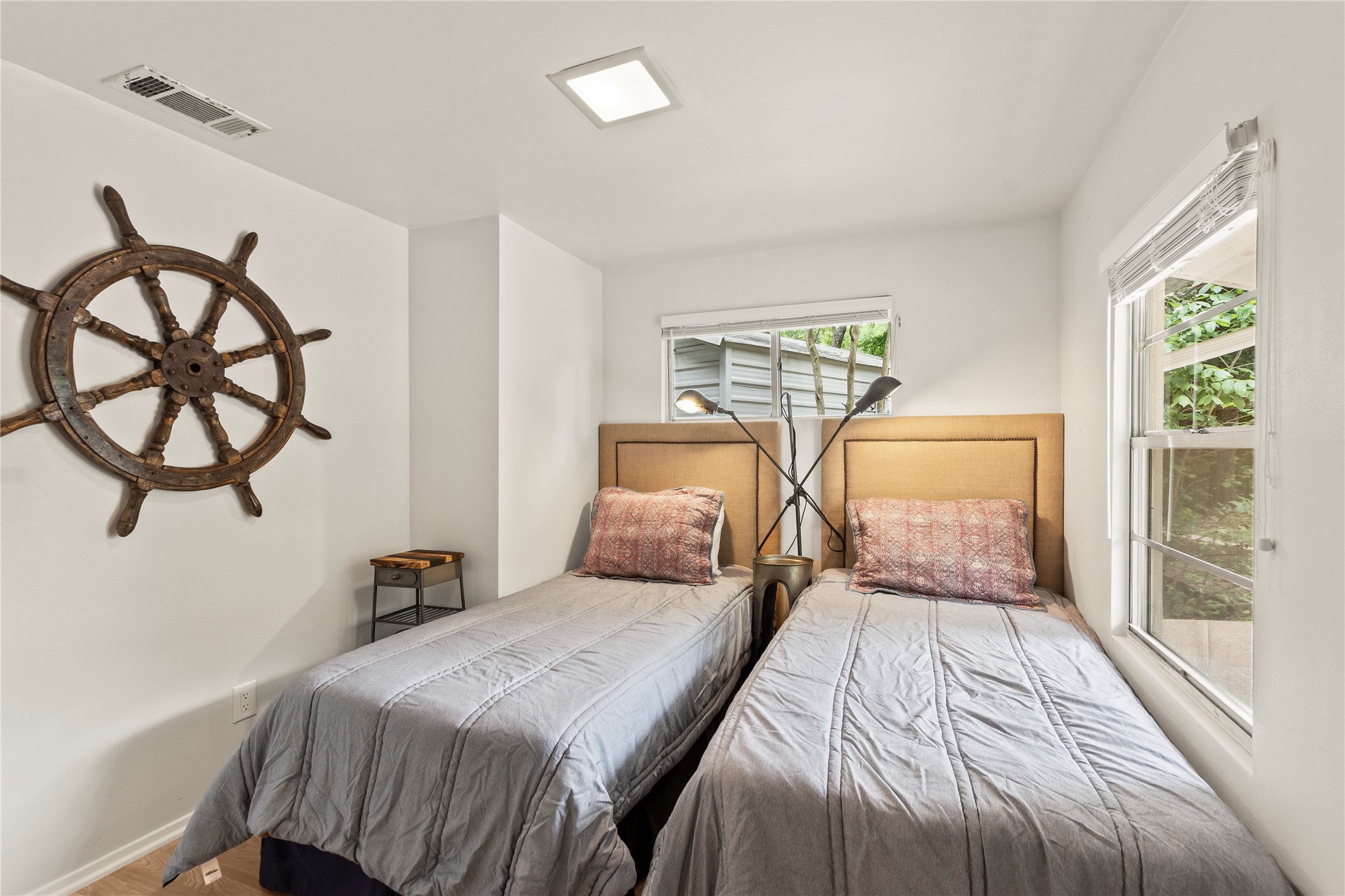 2113 Dogwood Loop