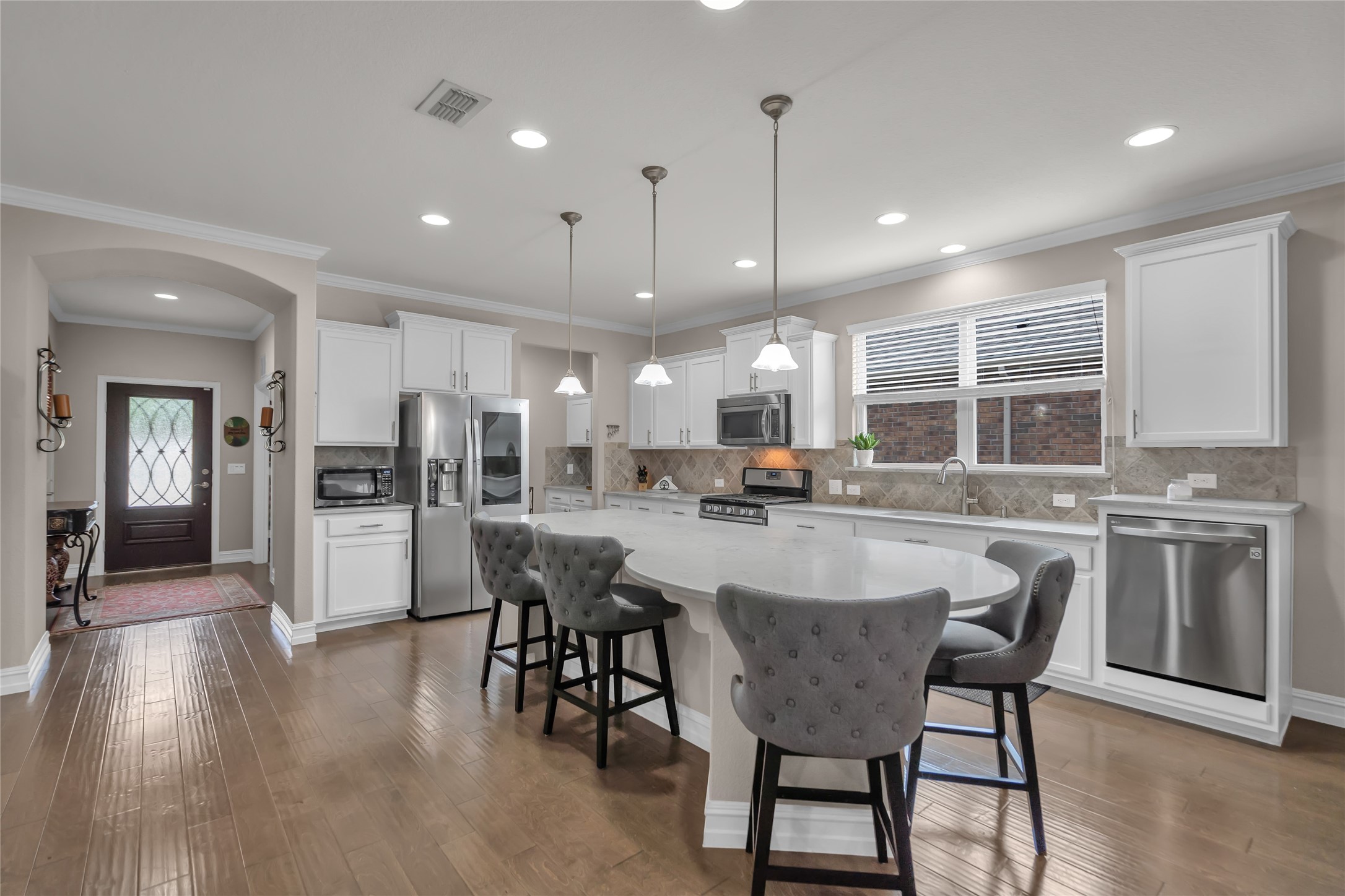 3246 Castaway Lane