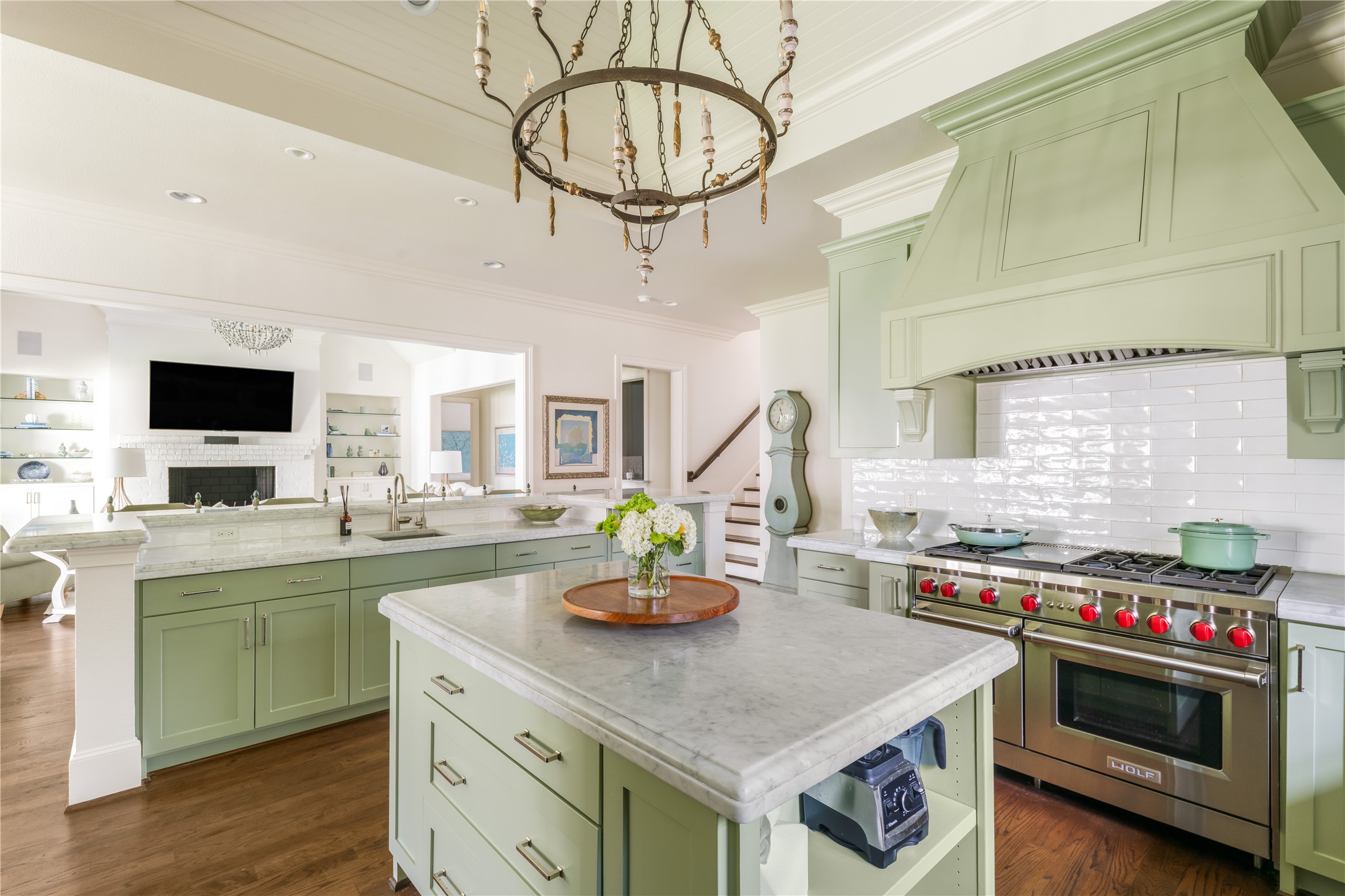 6705 Aberdeen Avenue