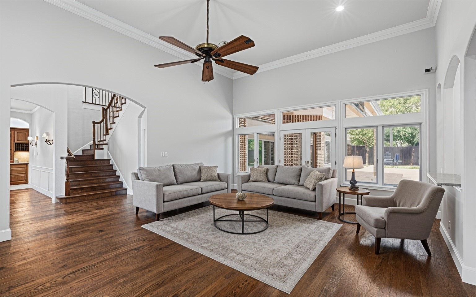 6207 Walnut Hill Lane