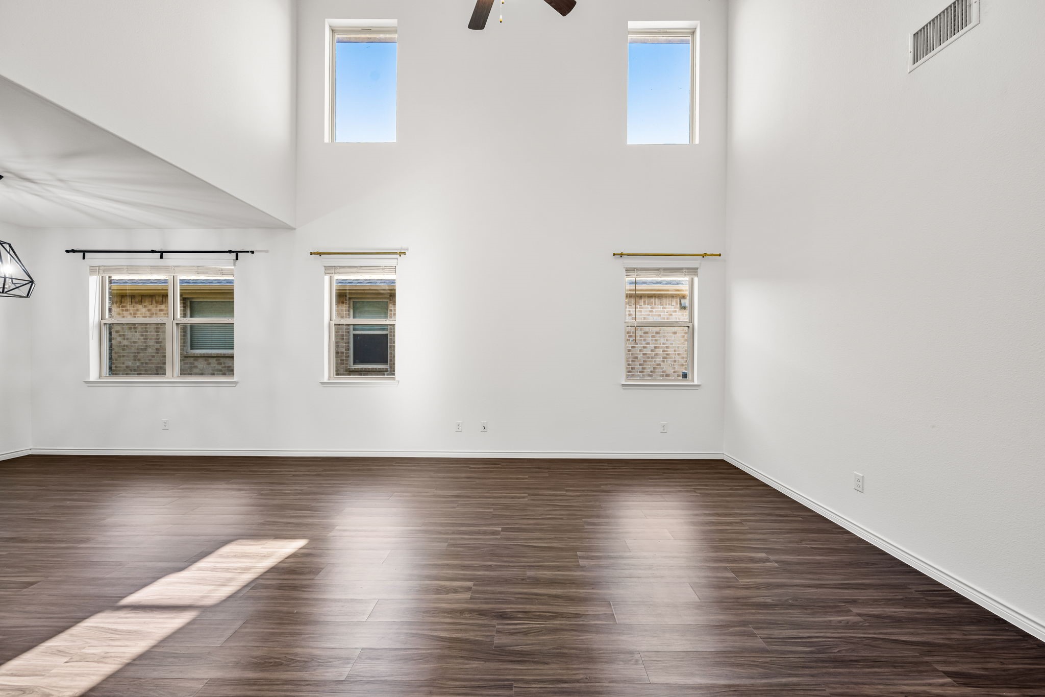 2225 Barx Drive