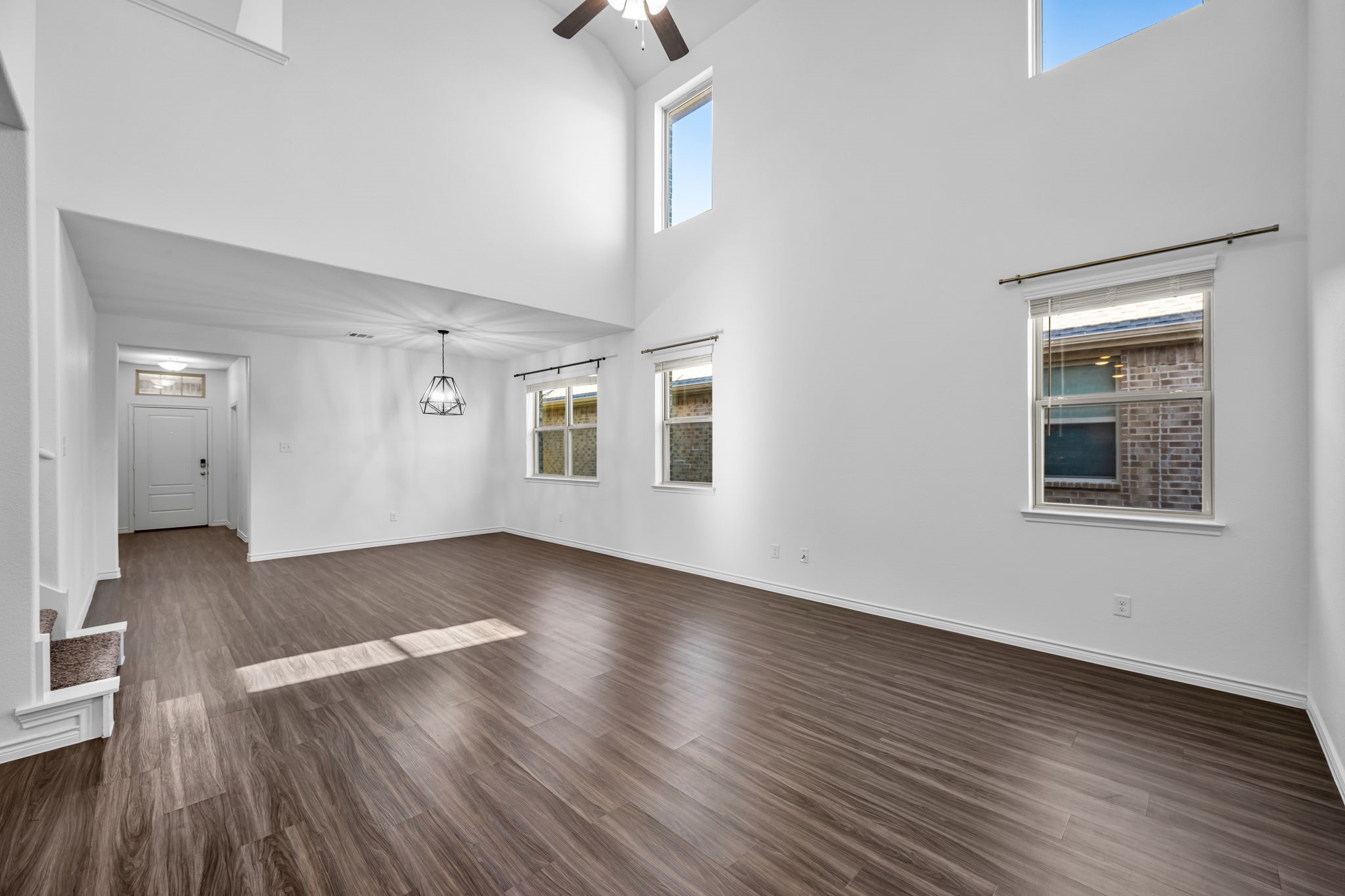 2225 Barx Drive