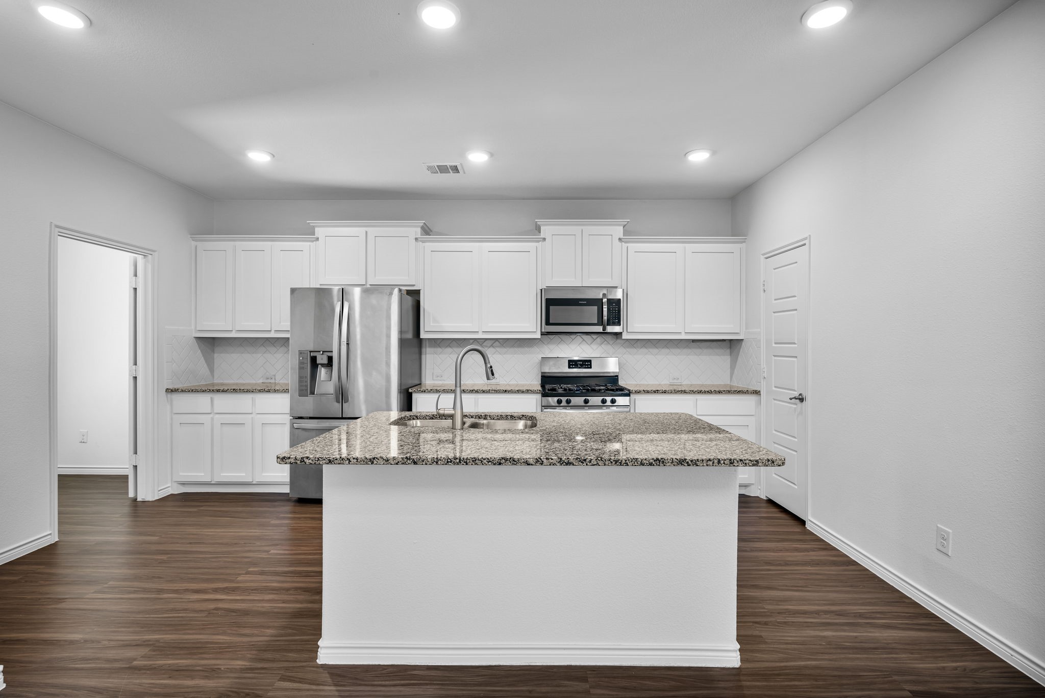 2225 Barx Drive