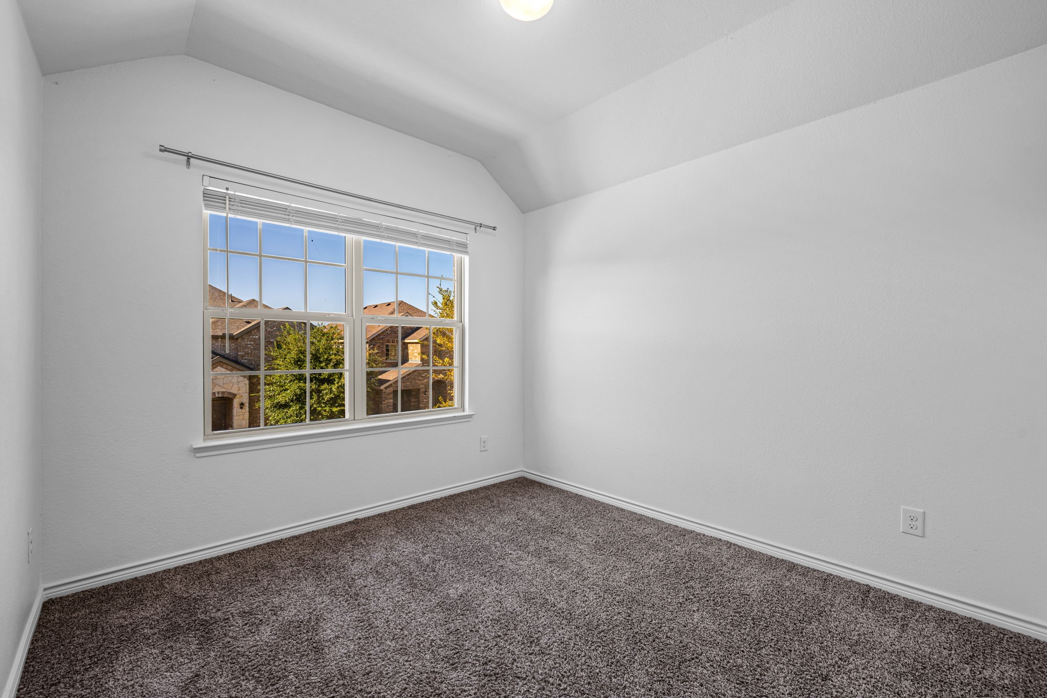 2225 Barx Drive