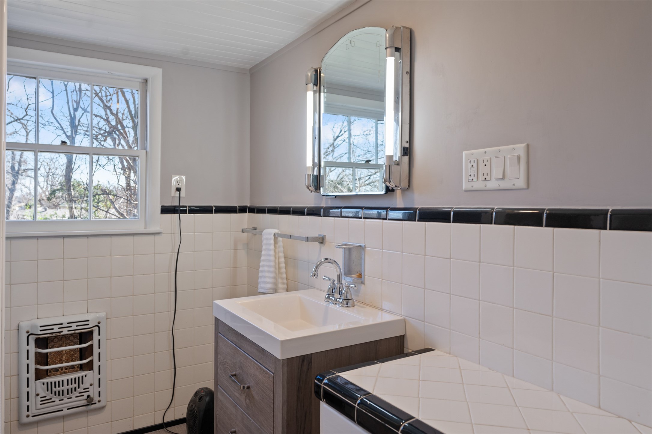 508 N Virginia Street