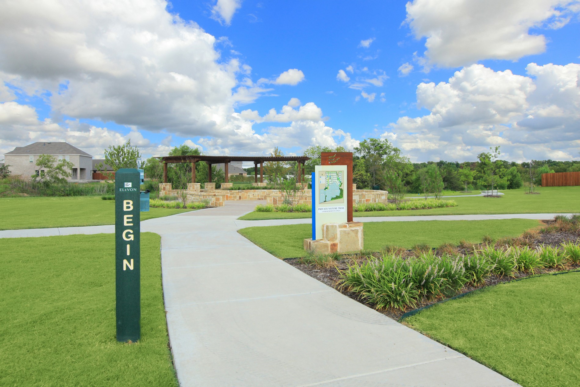 830 Creekview Lane