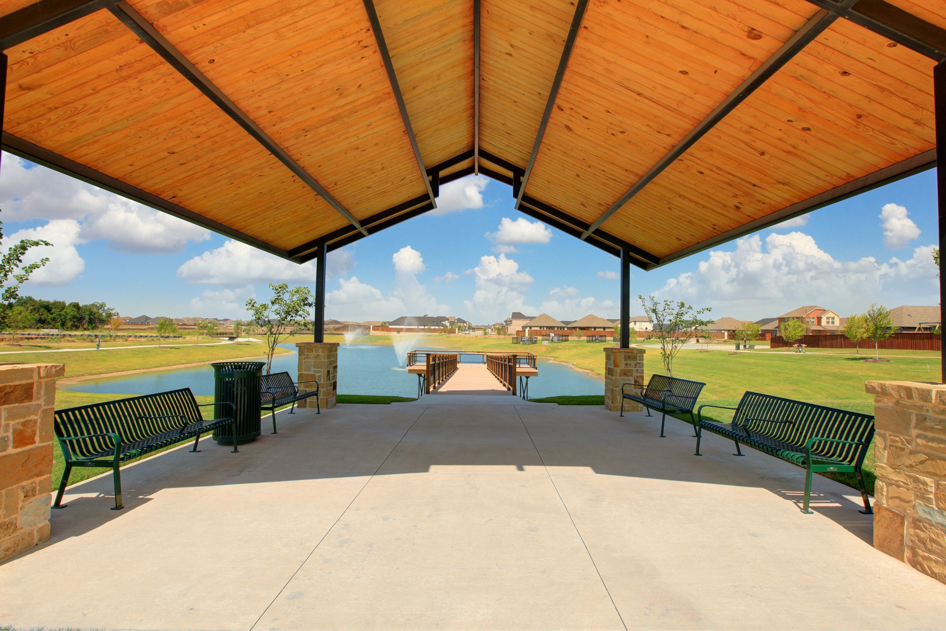830 Creekview Lane