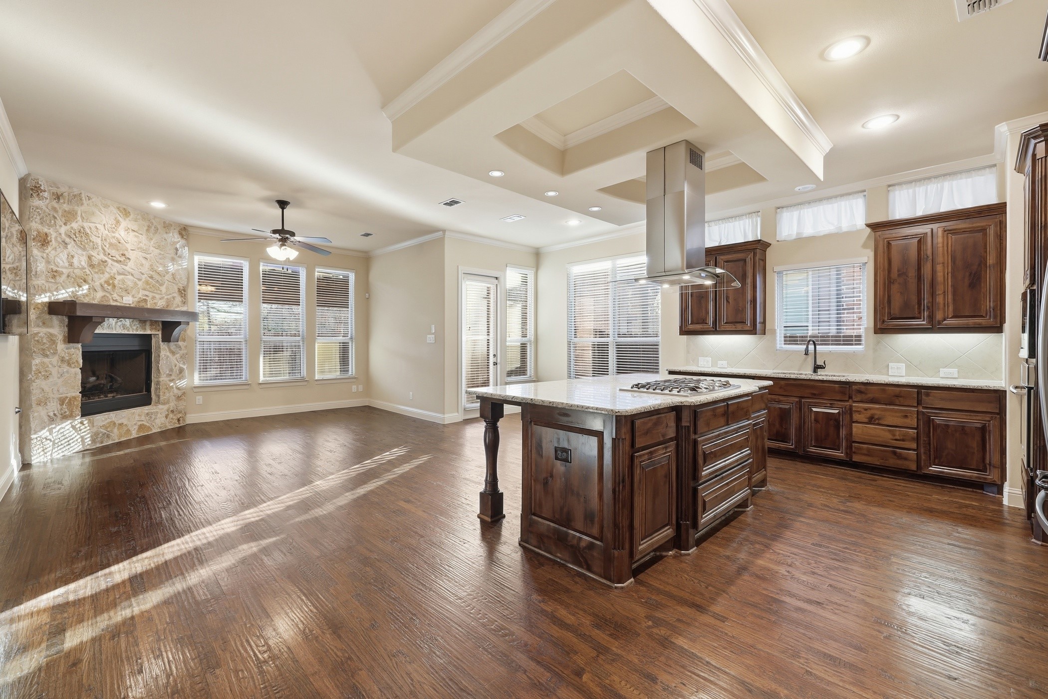 4366 Vineyard Creek Drive