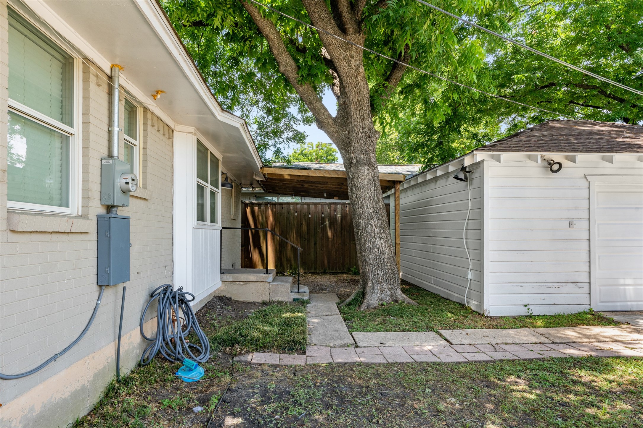 6933 Wake Forrest Drive