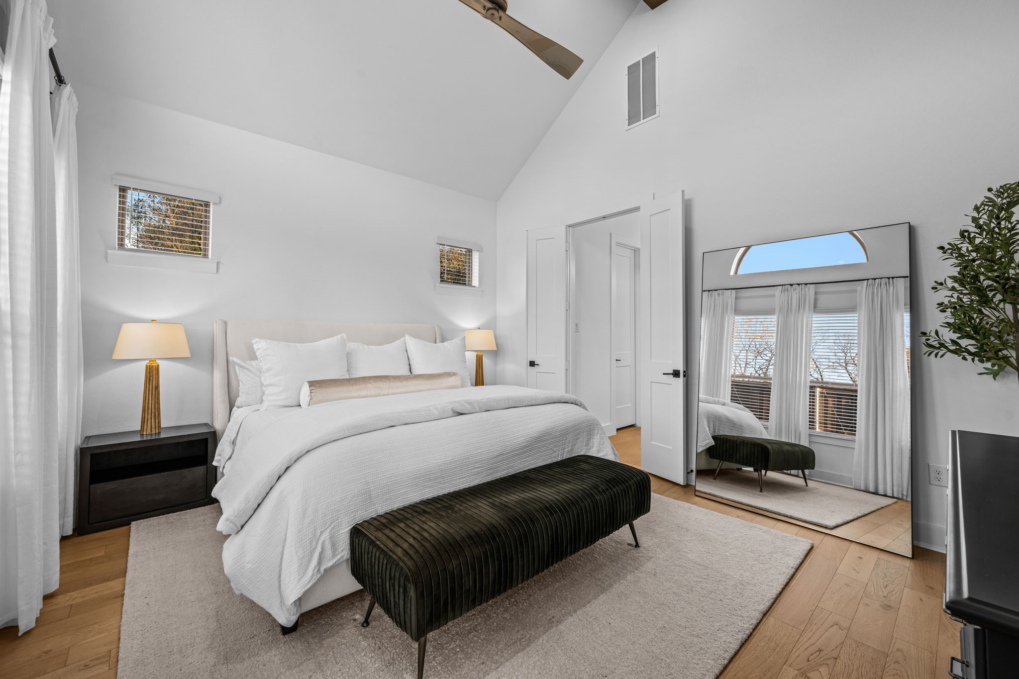 3481 Rosebud Park Lane